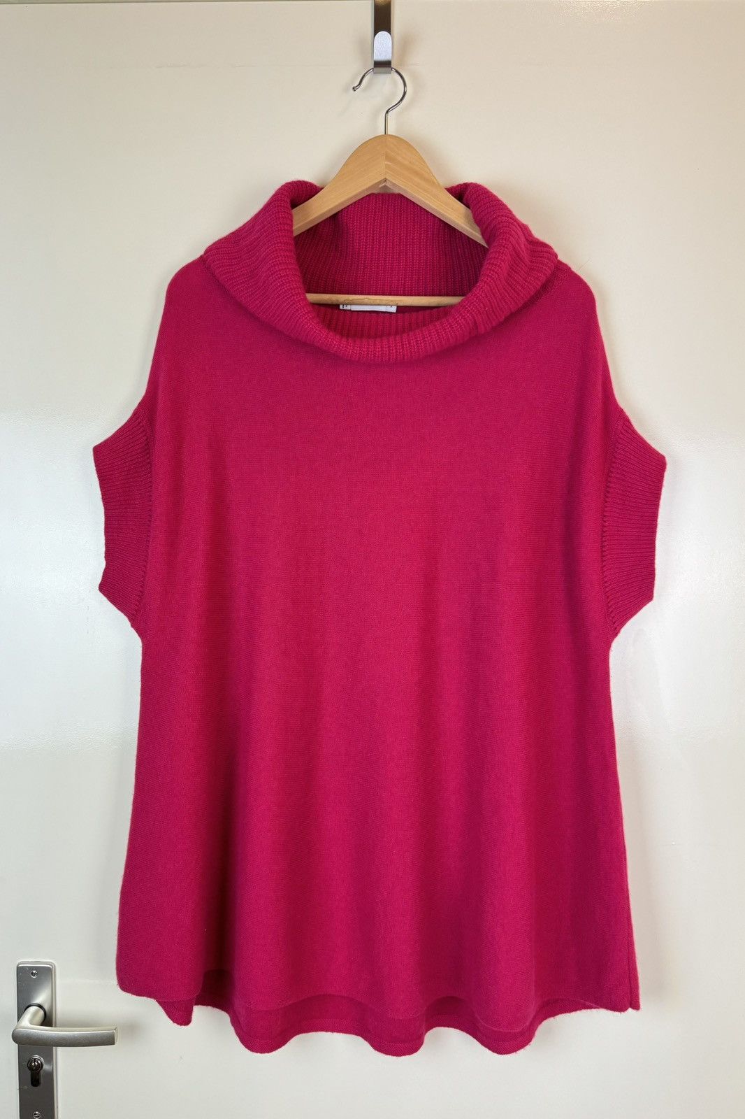Vince VINCE cashmerein poncho cape style sweater cowl neck jumper Size M / US 6-8 / IT 42-44 - 3 Thumbnail