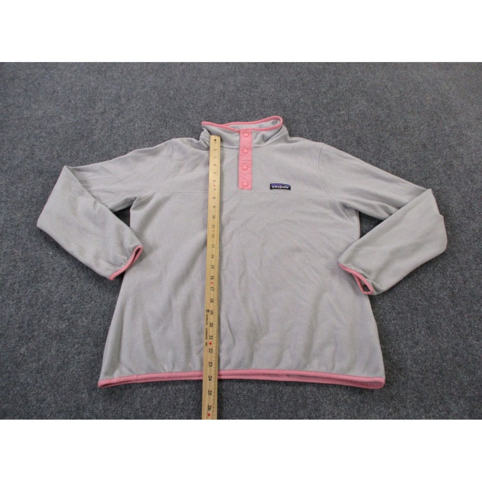 Patagonia Patagonia Jacket Womens L Gray Snap T Fleece Jumper Sweater Outdoor Hiking Size L / US 10 / IT 46 - 3 Thumbnail