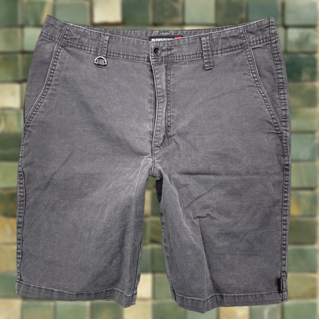 VINTAGE Quiksilver Shorts Men 32 Gray Surf Skater Performance Grunge Outdoor Pants Casual