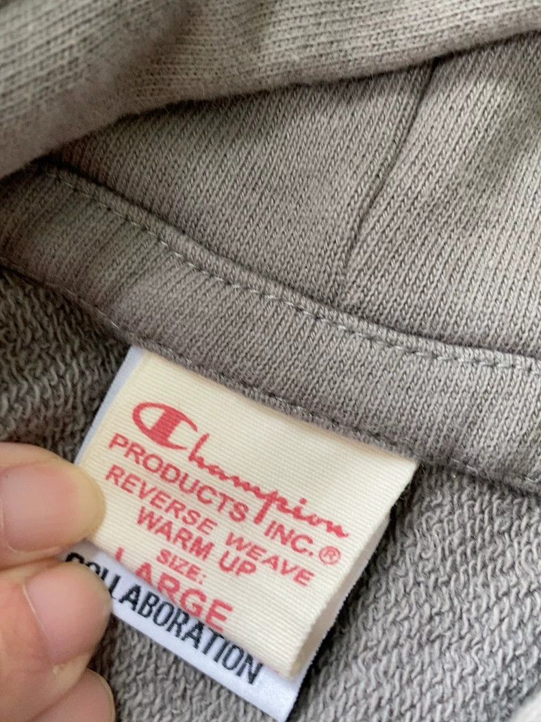 Vetements Vetements Champion Collaborative Distressed Off-the-should Size US L / EU 52-54 / 3 - 2 Thumbnail