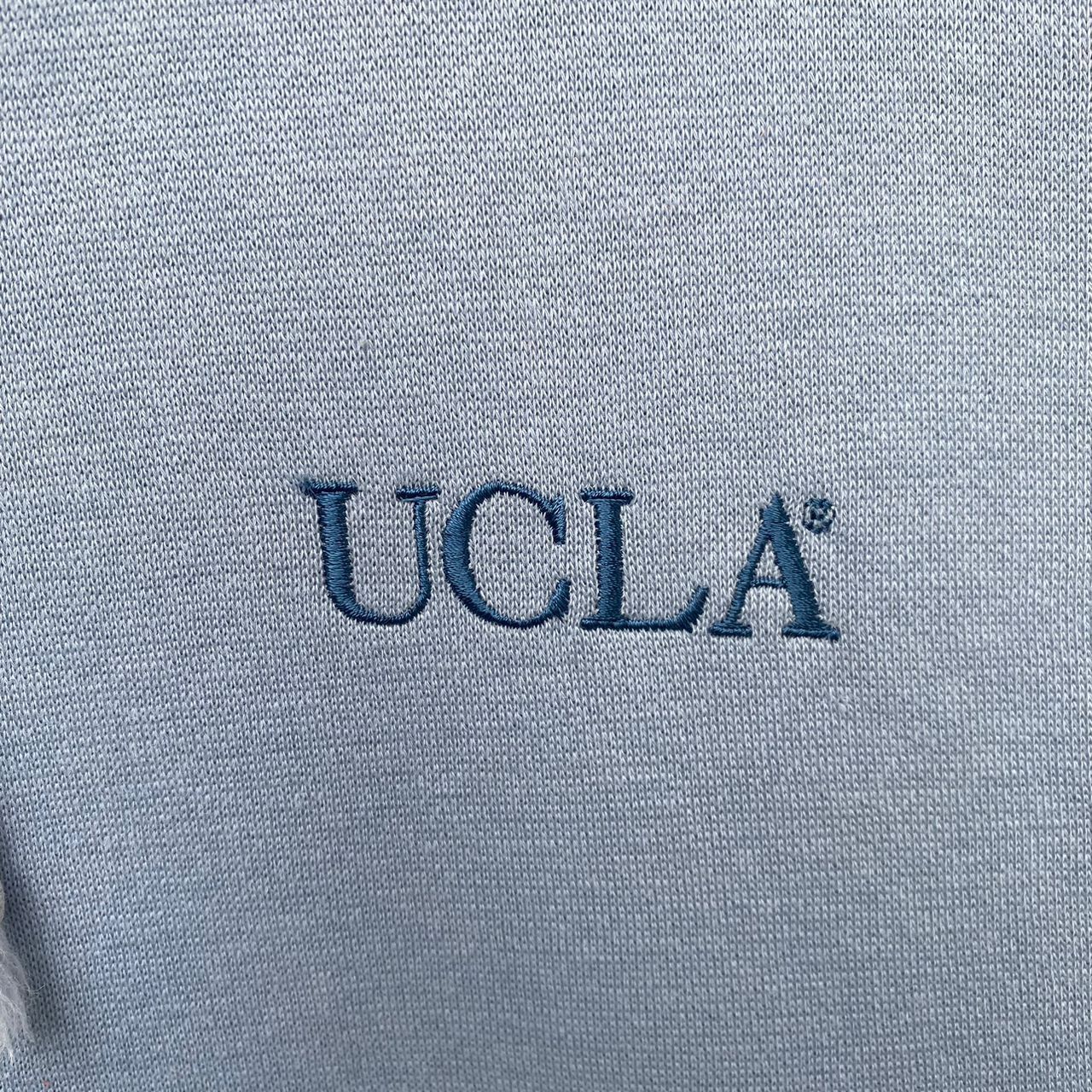 Vintage VINTAGE UCLA BRUINS HOODIE MEDIUM PULLOVER Size US M / EU 48-50 / 2 - 4 Thumbnail