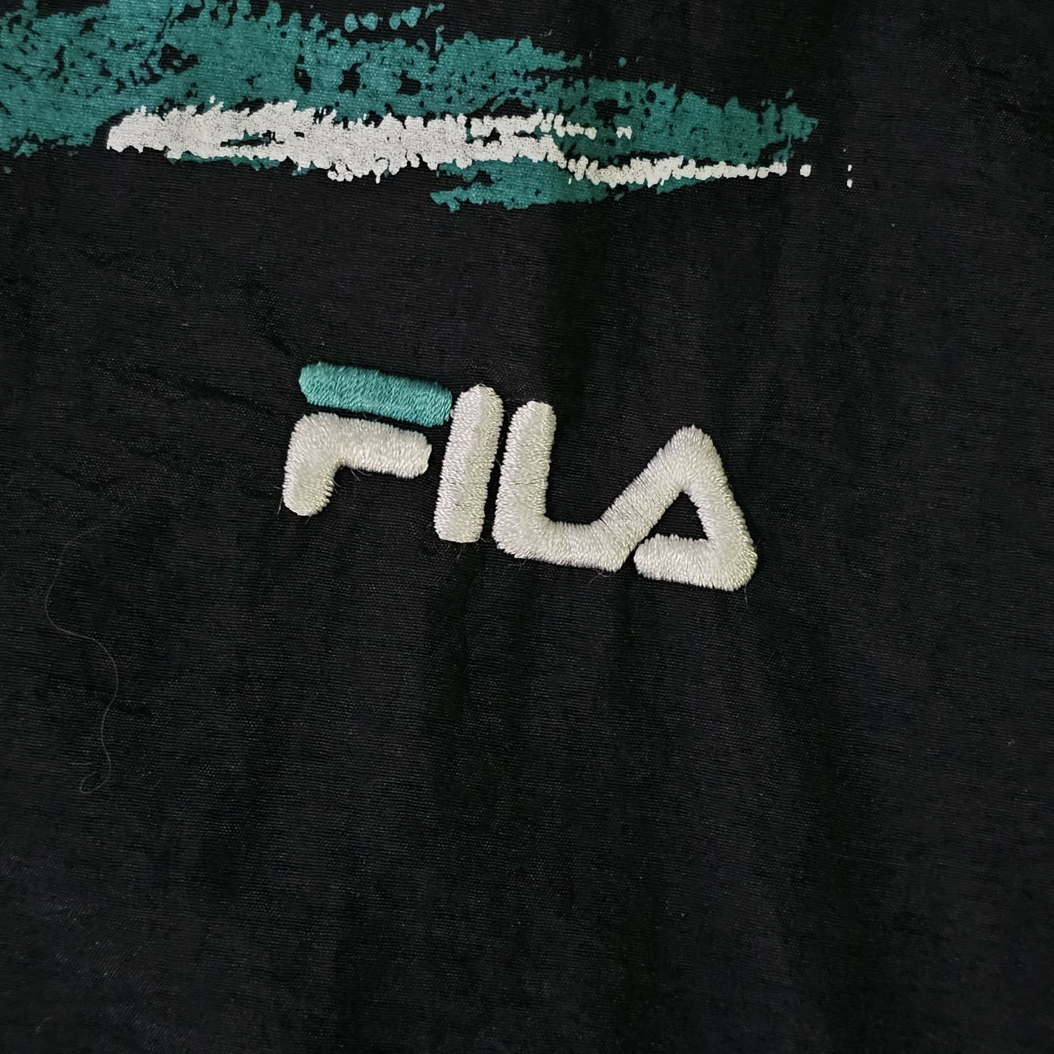 Fila Fila Vintage 90s Windbreaker Track Jacket Size US M / EU 48-50 / 2 - 4 Thumbnail