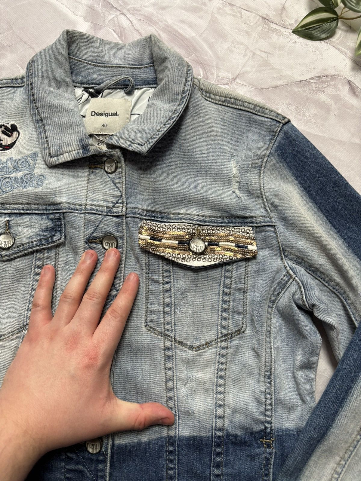 Desigual DESIGUAL DISNEY MICKEY MOUSE Denim Jacket Distressed Size M / US 6-8 / IT 42-44 - 8 Thumbnail