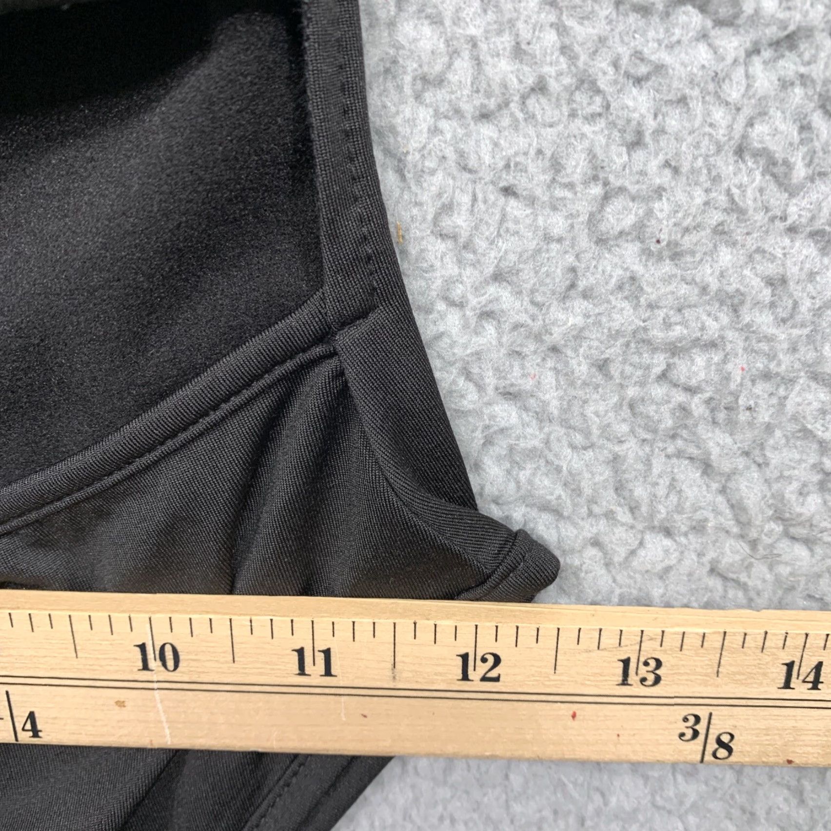 Vintage Unbranded Women’s One Piece Swimsuit M Black 2 Front Cut-Out Slits Back Zipper NWOT Soft Size ONE SIZE - 5 Thumbnail