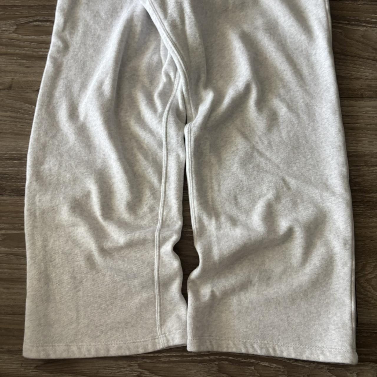 Vintage Crazy Vintage Y2K/2000s Baggy Light Grey Streetwear Casual Essential Sweatpants! Fits L Size US 34 / EU 50 - 5 Thumbnail