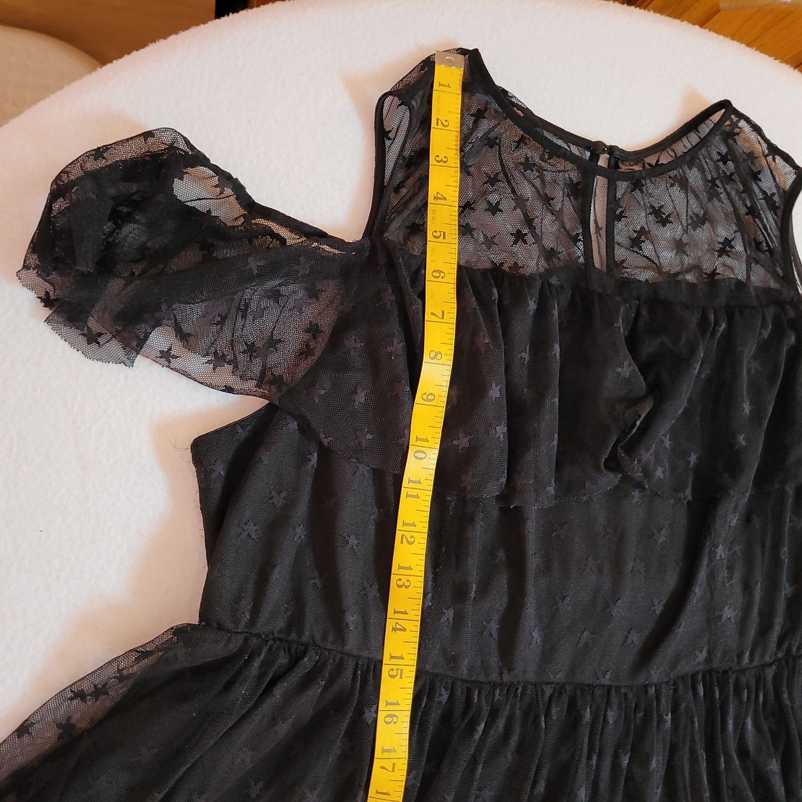 Other Torrid Plus Women's 3X Dress Black Lace Cold Shoulder Star Size 3XL / US 20-22 - 4 Thumbnail