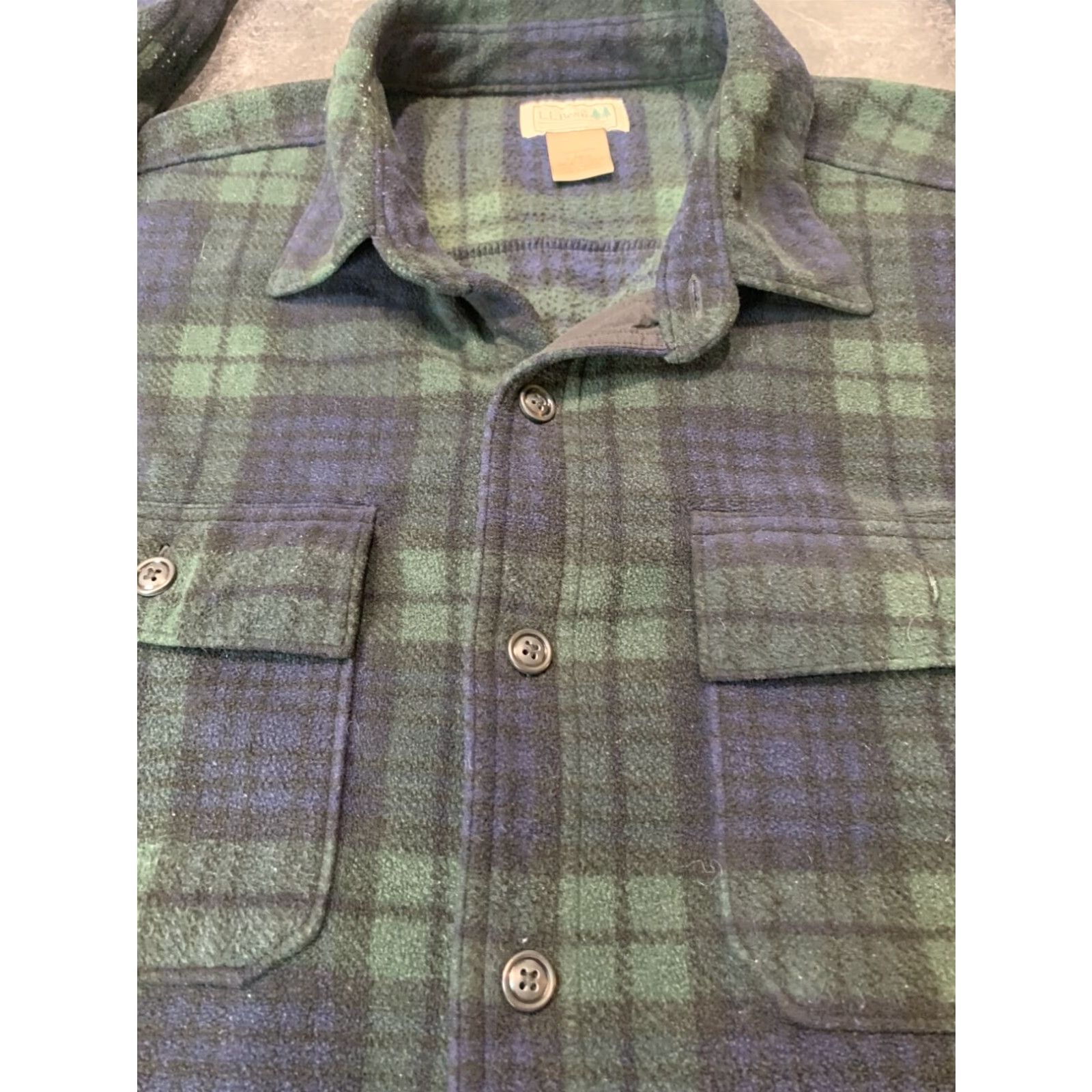 Vintage L.L. Bean Mens Long Sleeve Flannel Shirt Plaid Blue Green Button Up Adult Large Size US L / EU 52-54 / 3 - 3 Thumbnail