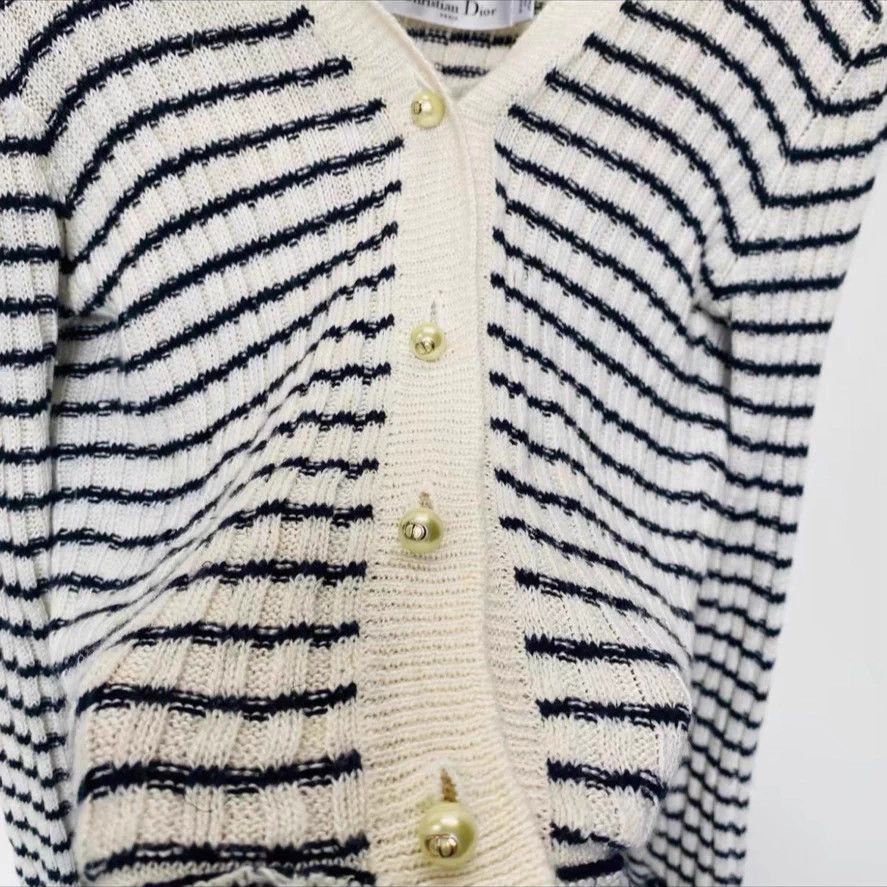 Dior Dior knit cardigan & vest set size 34 stained Size XS / US 0-2 / IT 36-38 - 4 Thumbnail