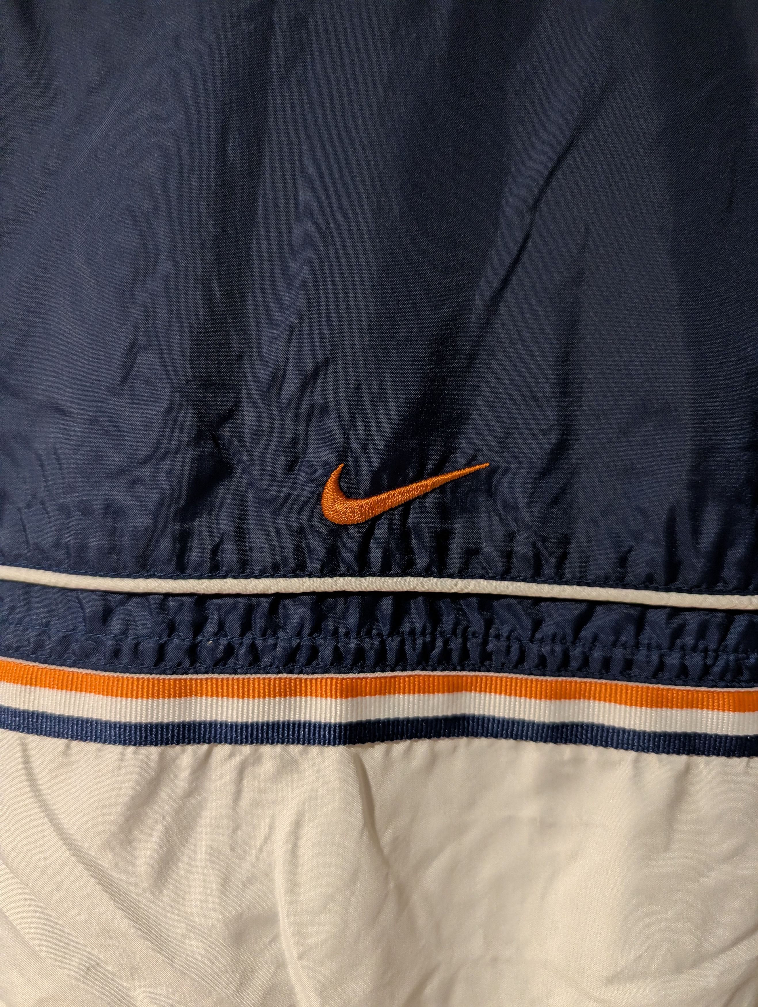 Nike VTG 90s Nike Windbreaker Jacket Mini Swoosh Youth M 8-10 Size US M / EU 48-50 / 2 - 5 Thumbnail