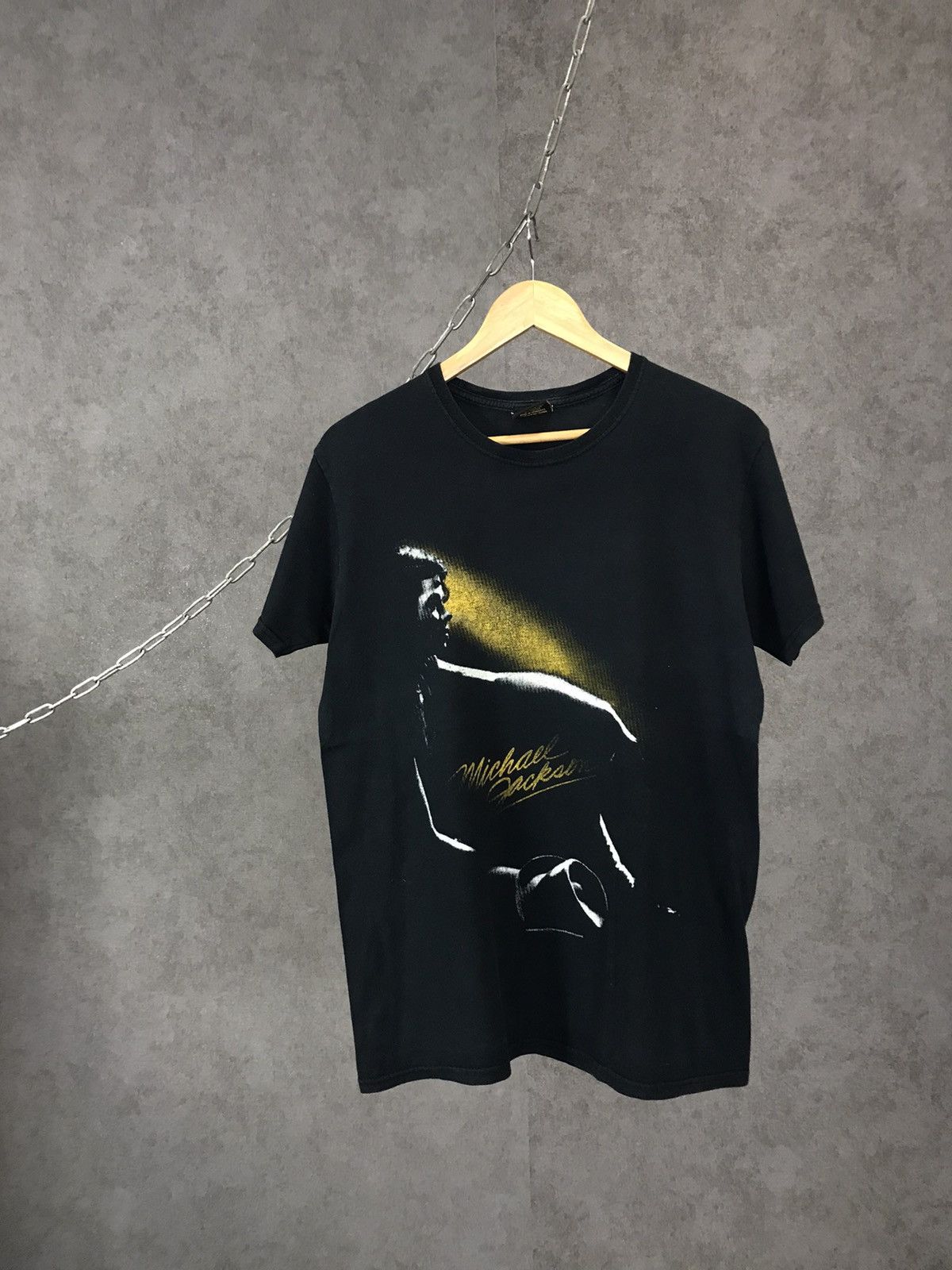 Michael Jackson Michael Jackson 2009 band tee Size US M / EU 48-50 / 2 - 1 Thumbnail