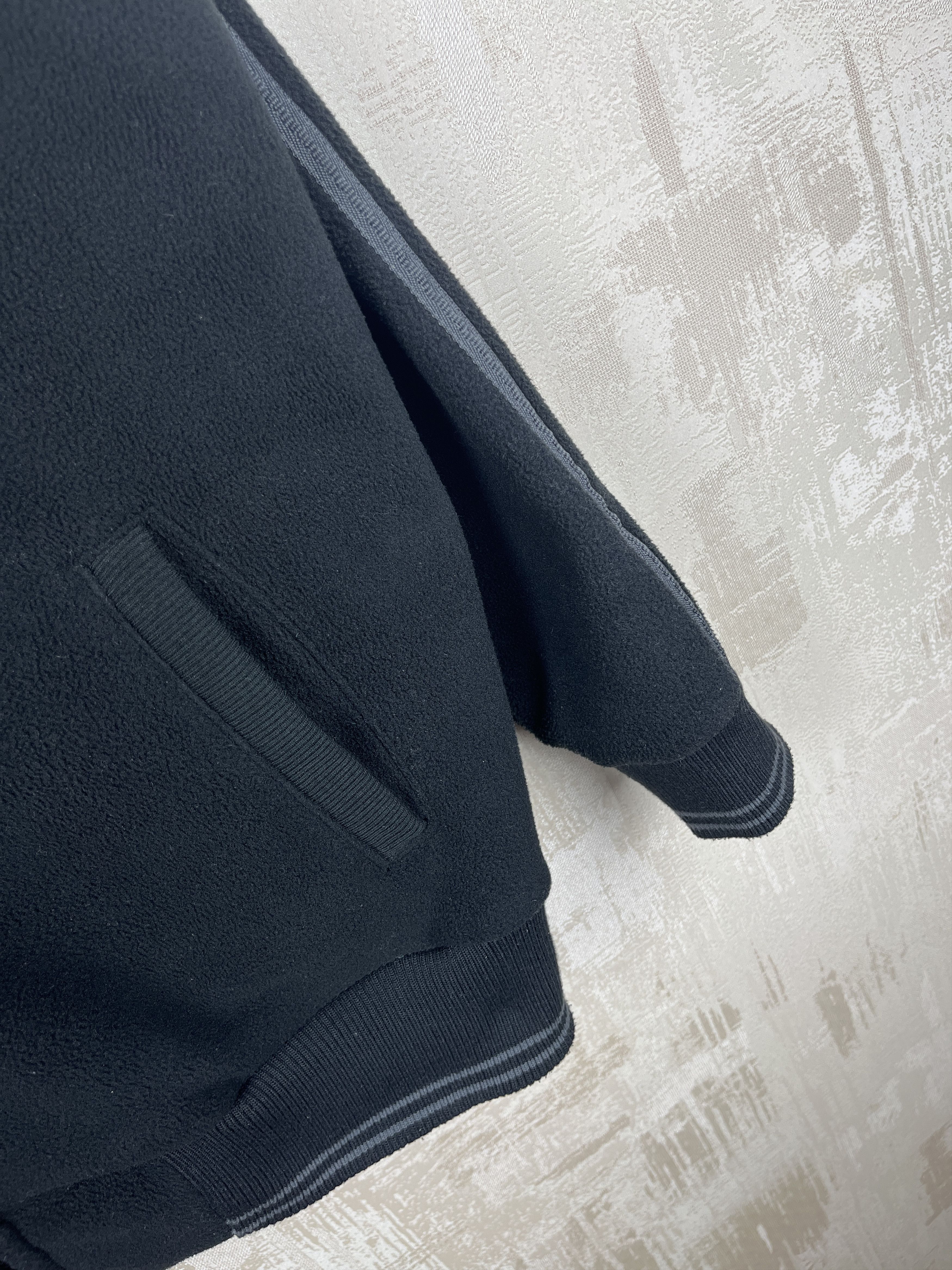 Lonsdale × Vintage Vintage Lonsdale 00s Big Logo Full Zip Fleece Jacket Size US L / EU 52-54 / 3 - 8 Thumbnail
