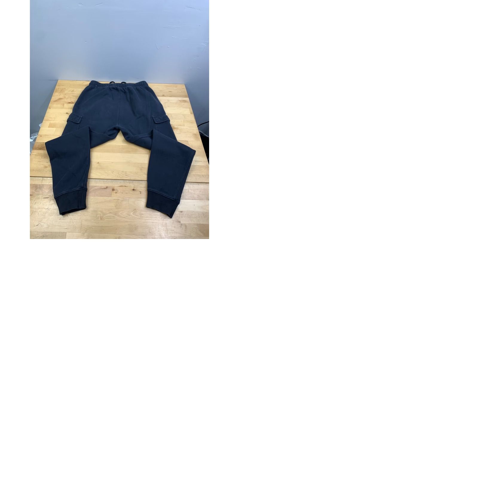 Nike Nike Cargo Sweatpants Joggers Mens S Black Drawstring Pockets Tapered Regular Pants Activewear Casual Winter Fall Spring Mens Size US 29 - 9 Thumbnail