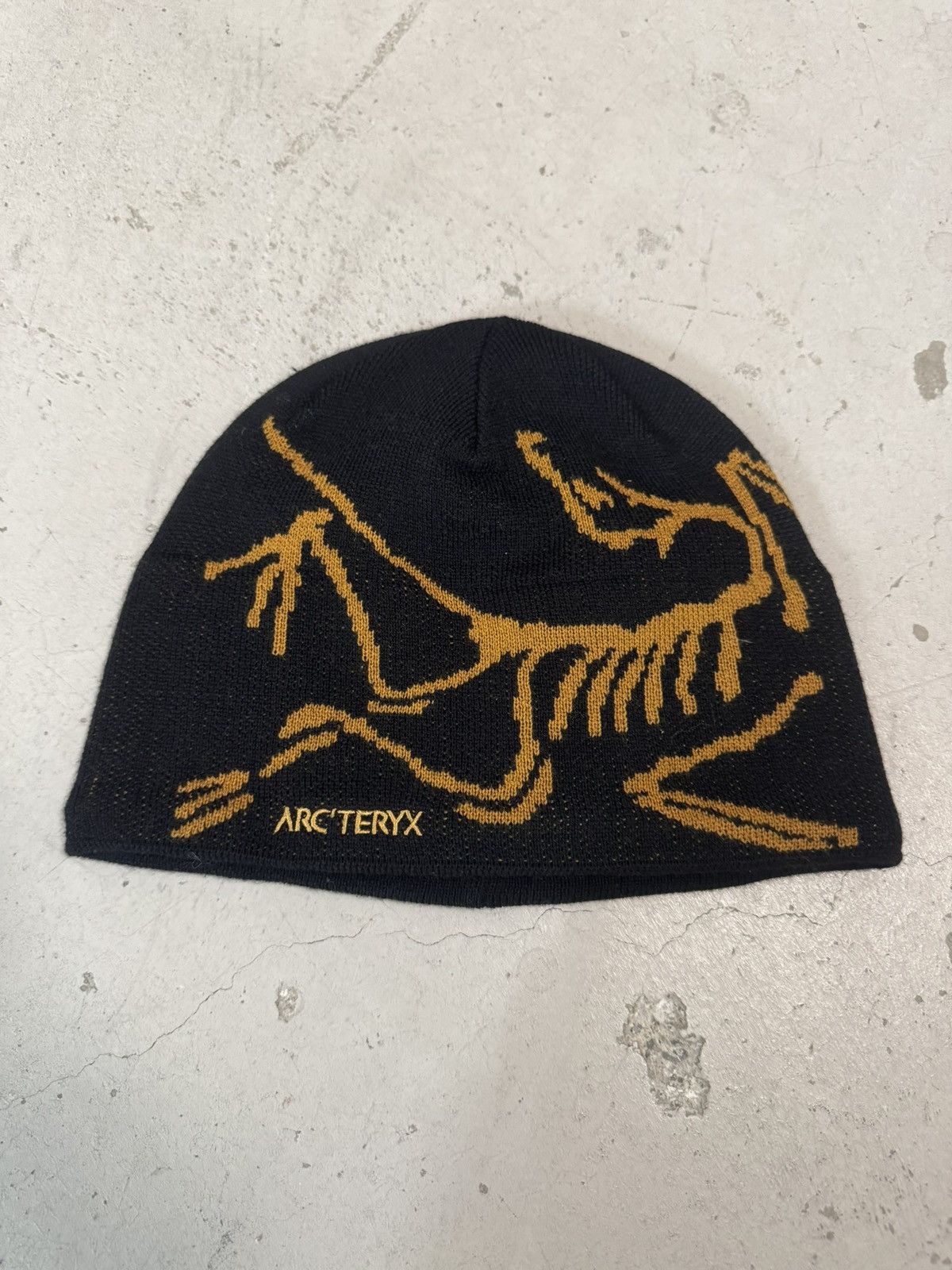 Arc'teryx Arc'teryx Bird Head Toque 24K Black Beanie | Grailed