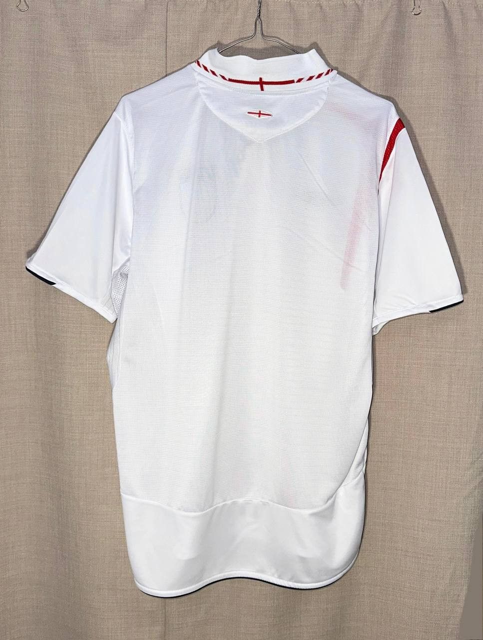 Umbro Umbro England home 2005 - 2007 football shirt jersey soccer Size US M / EU 48-50 / 2 - 5 Thumbnail