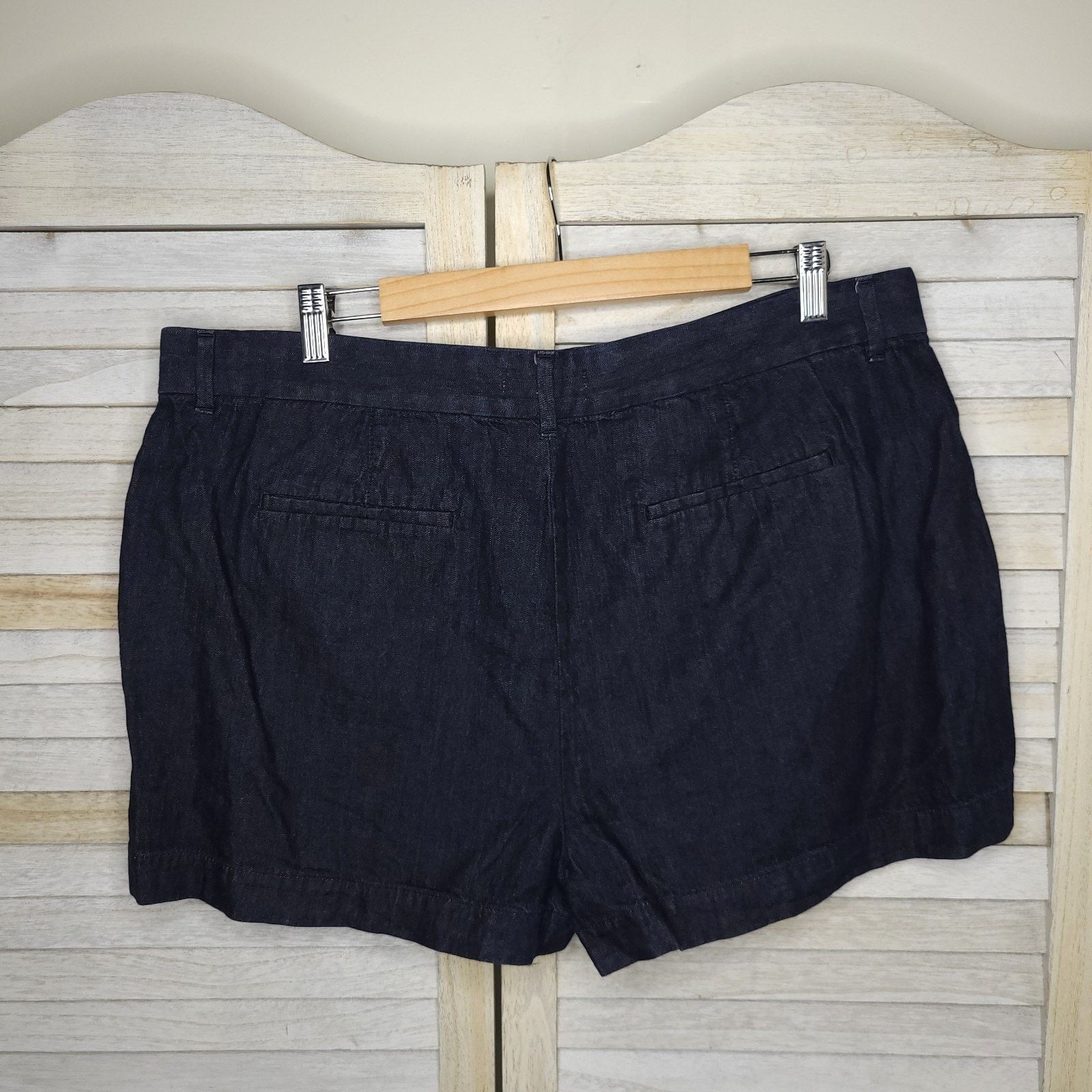 Loft Loft Women’s Denim Shorts Size 32/14 38 Waist High Rise Size 38" / US 16 / IT 52 - 6 Thumbnail