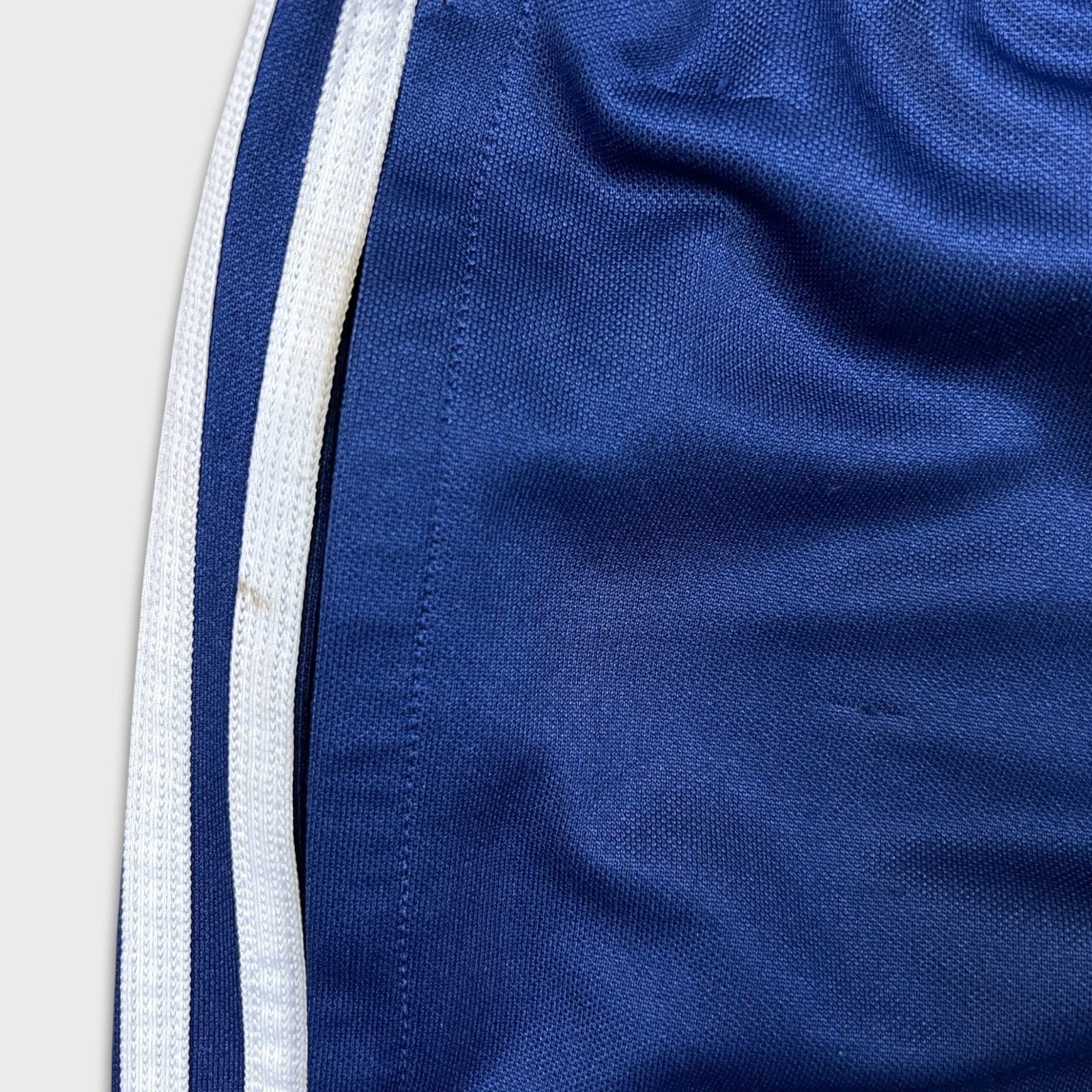 Adidas × Vintage Adidas Track Pant Small Essentials Stripe Training Athletic Size US 26 / EU 42 - 5 Thumbnail