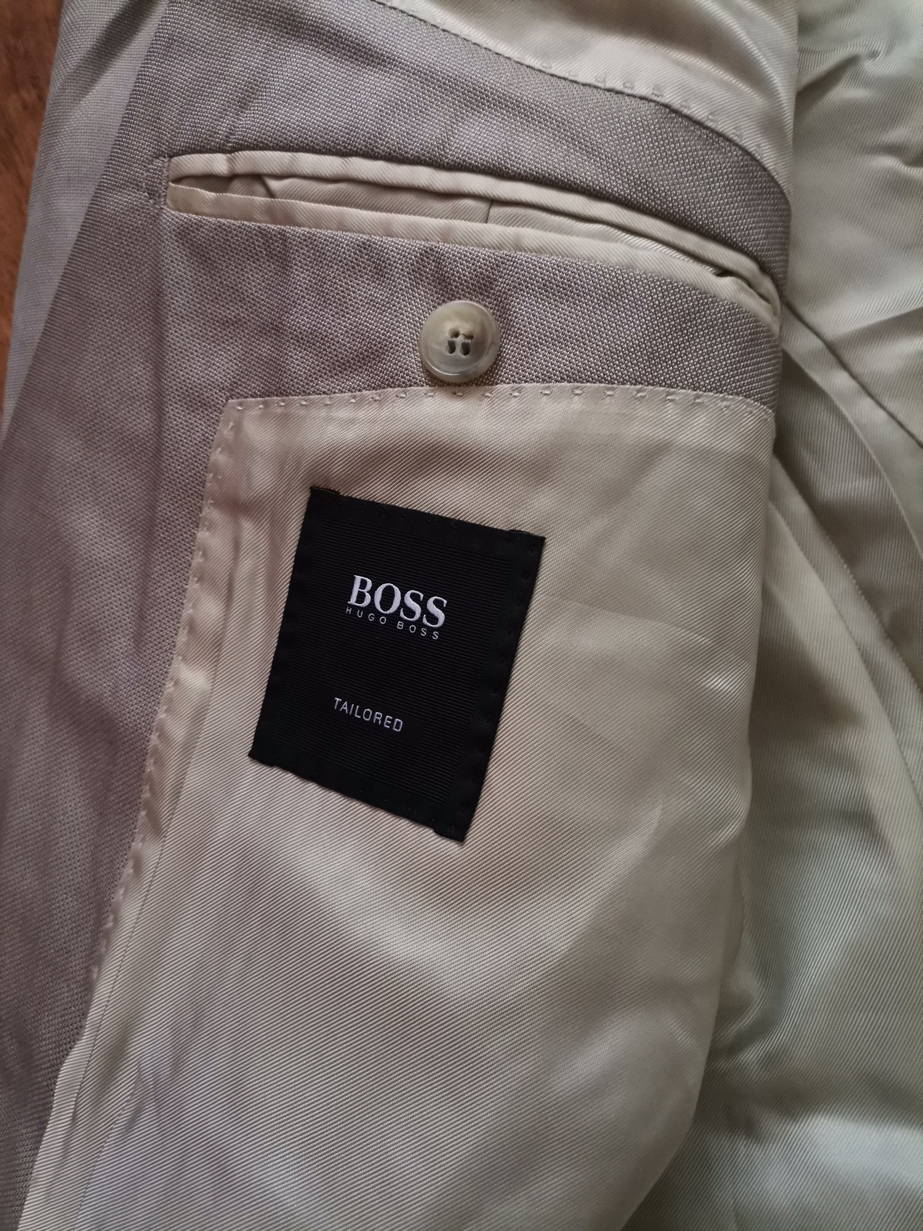 Hugo Boss Hugo Boss Blazer Size 42L - 2 Thumbnail