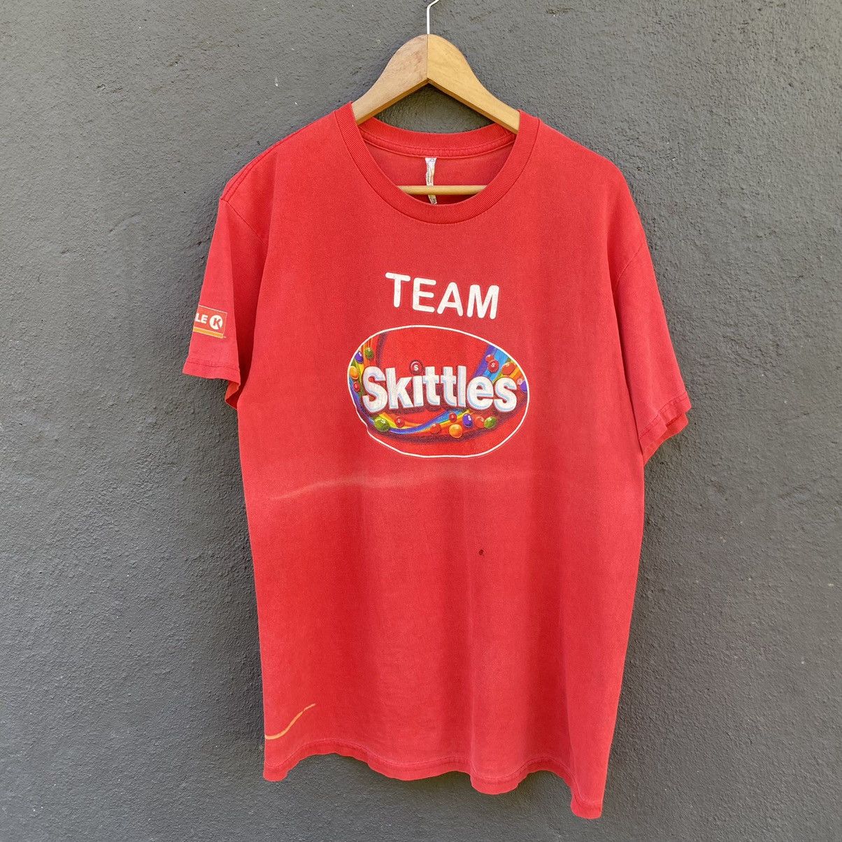 Vintage Thrashed Faded Vintage Y2K Skittles Team ERD GRUNGE TSHIRT Size US L / EU 52-54 / 3 - 1 Thumbnail