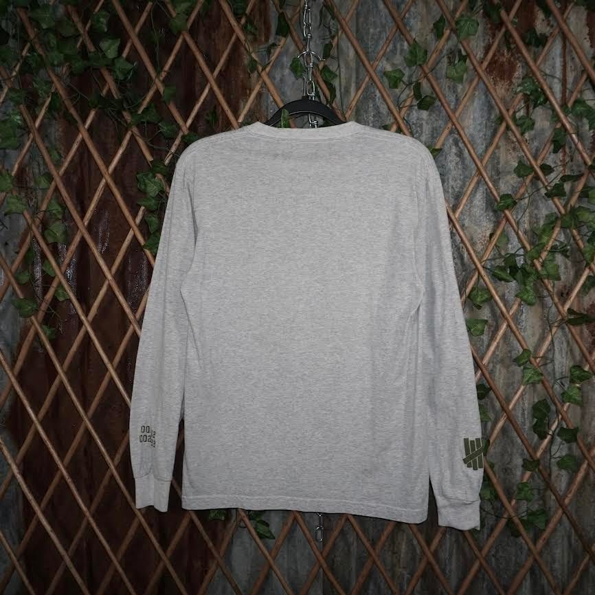 Undefeated S - Vintage / Y2K Undefeated Chest Spellout Longsleeve shirt Size US S / EU 44-46 / 1 - 2 Thumbnail