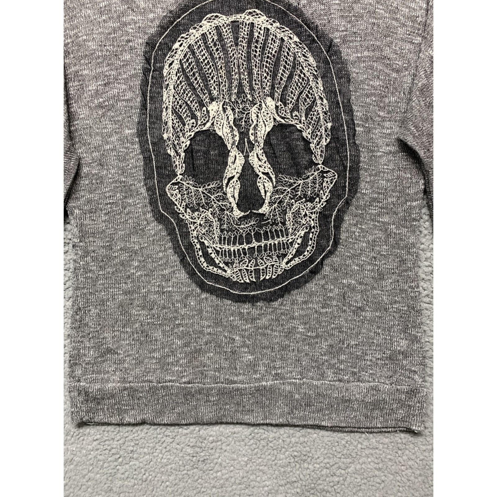 Vintage Charlotte Russe Pullover Top Women's Sz L Heather Gray White Crocheted Skull USA Pullover Knit Batwing Sleeve Casual Basic Womens Size L / US 10 / IT 46 - 3 Thumbnail