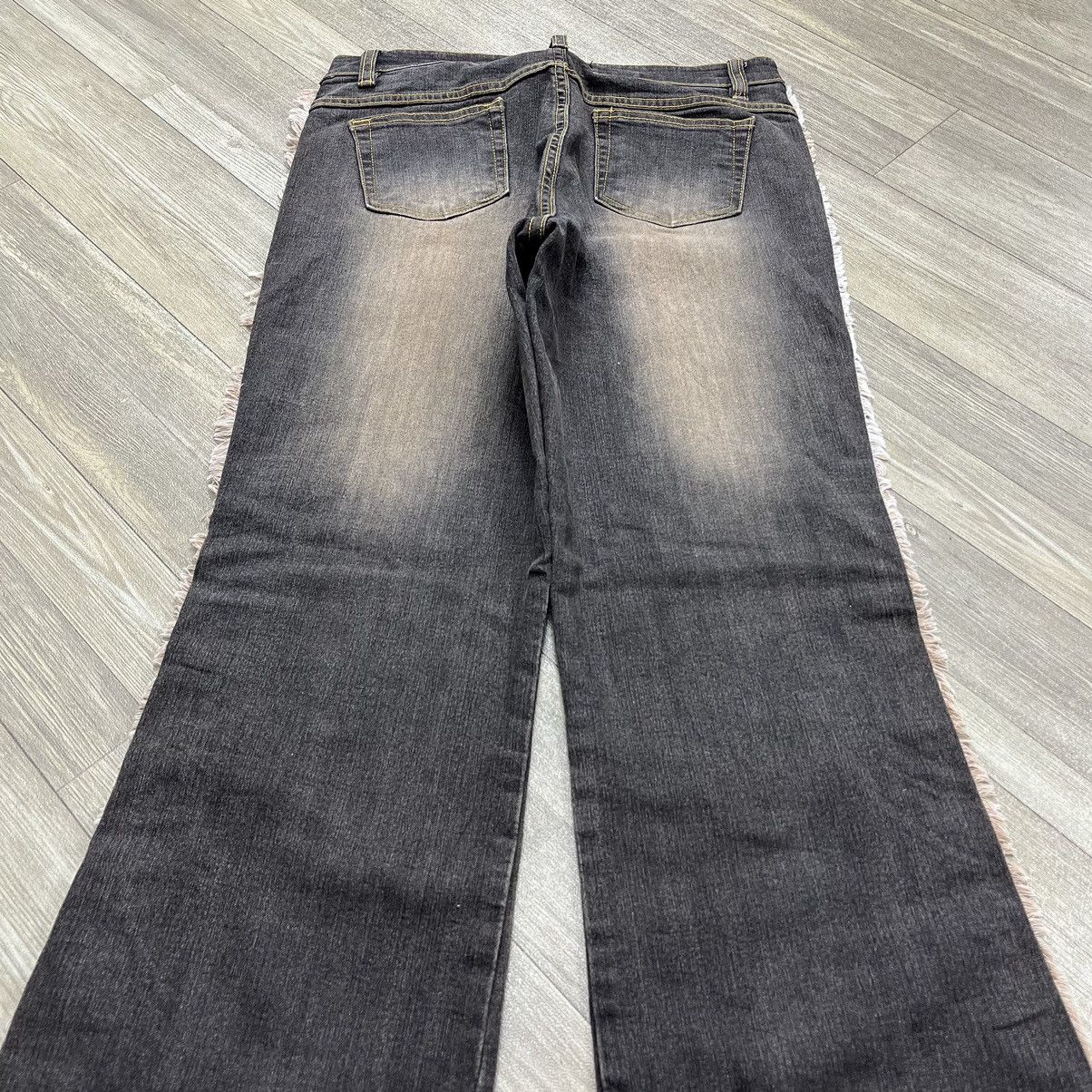 If Six Was Nine × Japanese Brand × Le Grande Bleu (L.G.B.) Y2K Avant Le Temps Waxed Leather Faded Flare Jeans Bootcut Size 27" / US 4 / IT 40 - 15 Thumbnail