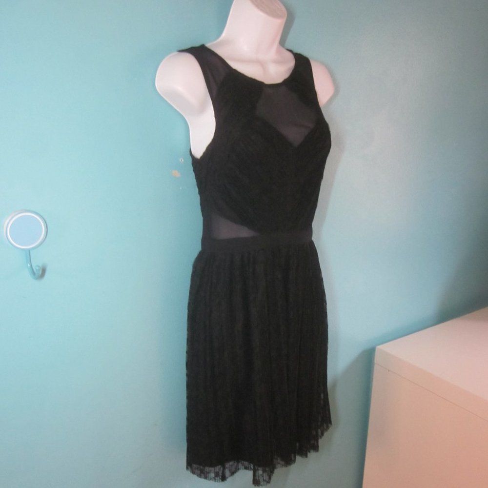 Guess Guess Black Lace Dress Size 2 Size XS / US 0-2 / IT 36-38 - 8 Thumbnail
