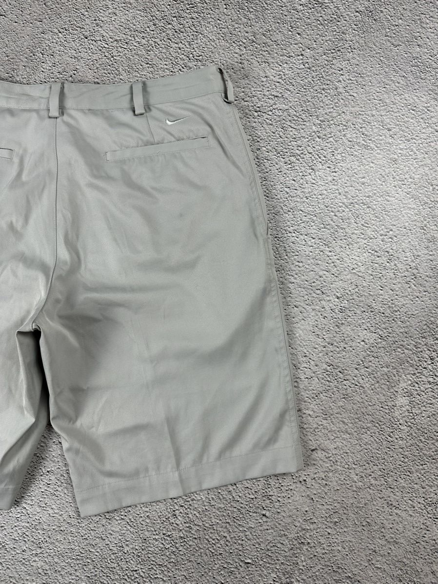 Nike Vintage Nike Golf Short Baggy Y2K Style Size US 32 / EU 48 - 17 Thumbnail