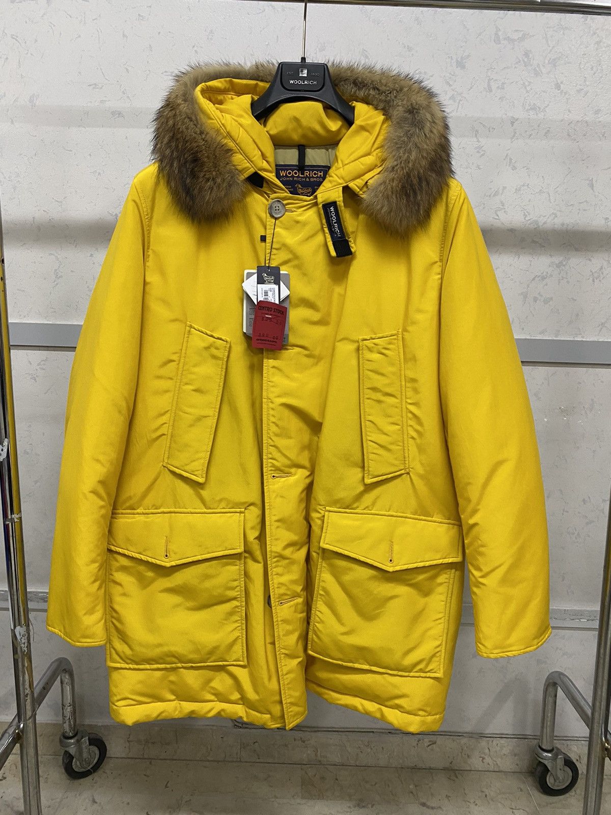 Other Woolrich Arctic Parka, size XXXL, yellow, new with tag Size US XXL / EU 58 / 5 - 1 Thumbnail