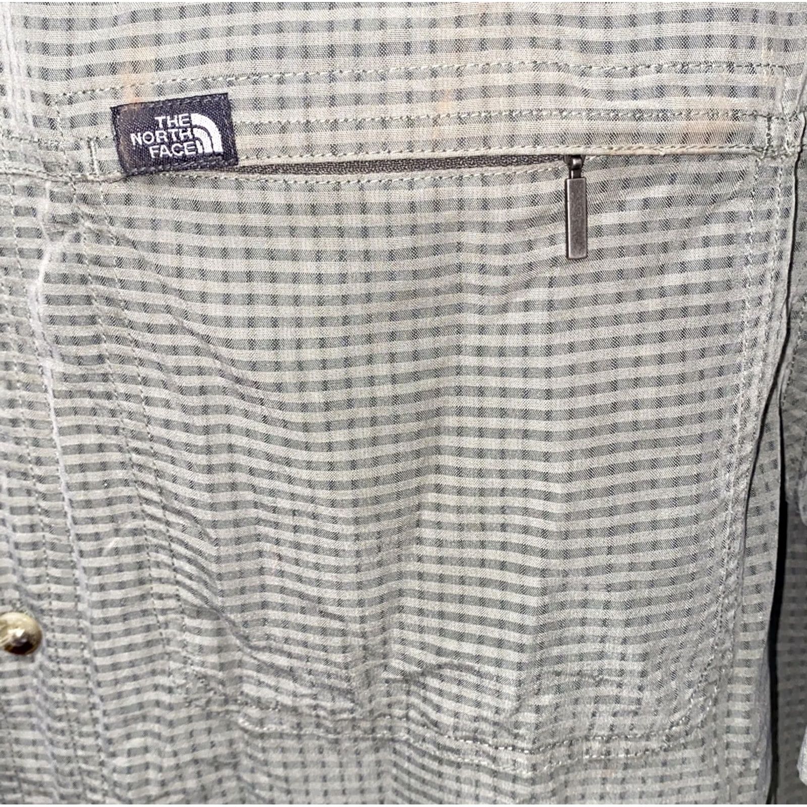 The North Face The North Face Mens Army Green Short Sleeve Fishing Shirt Size M Modal Blend Button-Up Collared Button-Down Army Theme Regular Mens Size US M / EU 48-50 / 2 - 4 Thumbnail