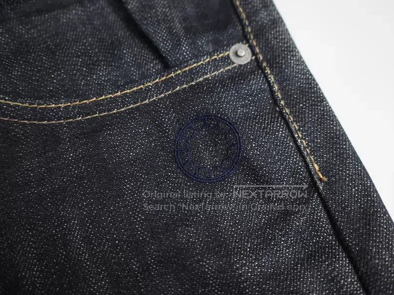 Neighborhood Neighborhood size L jeans Size US 27 - 4 Thumbnail