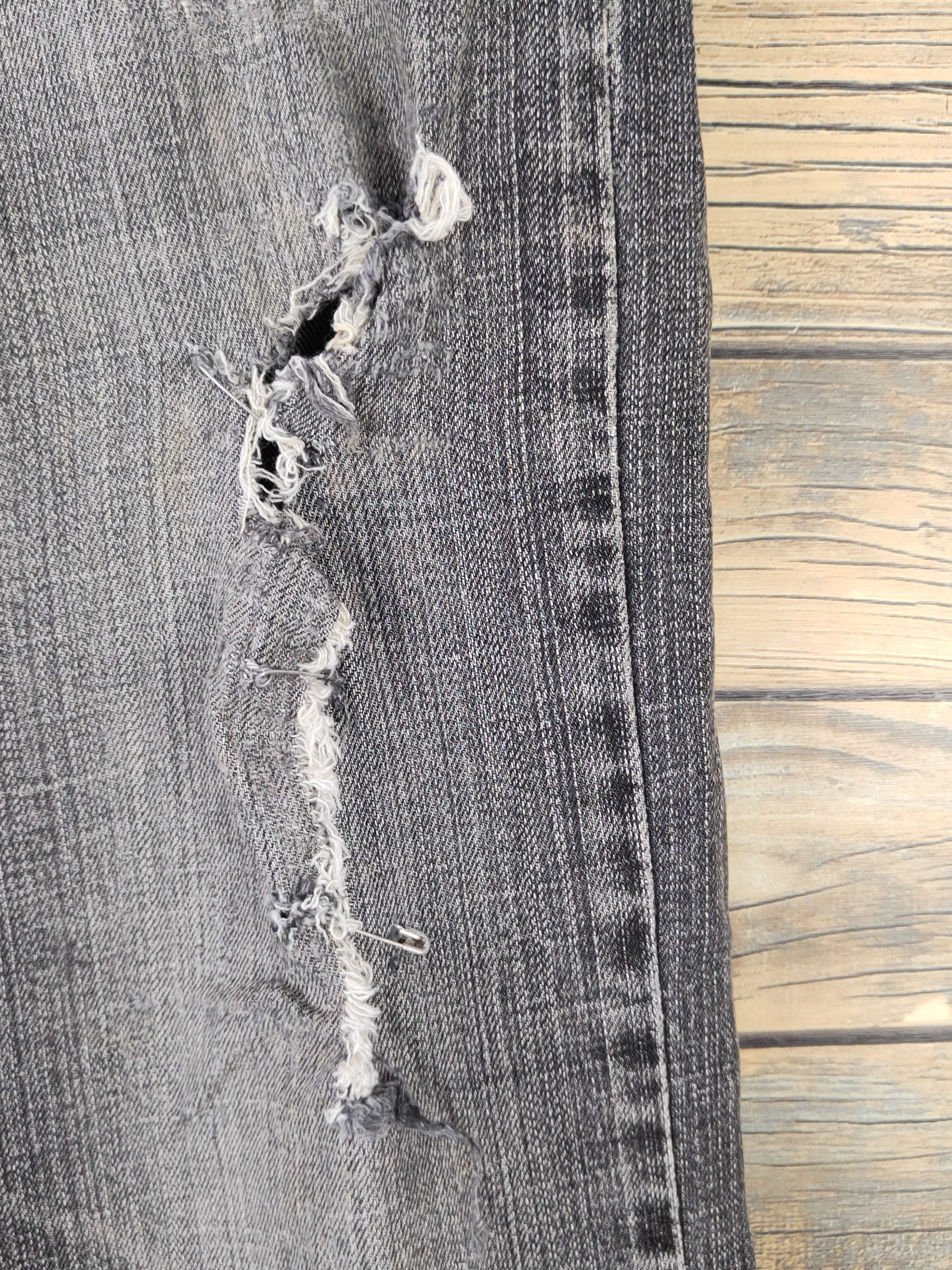 Edwin Edwin Black Distressed Ripped Jeans #W1798 Size US 30 / EU 46 - 5 Thumbnail