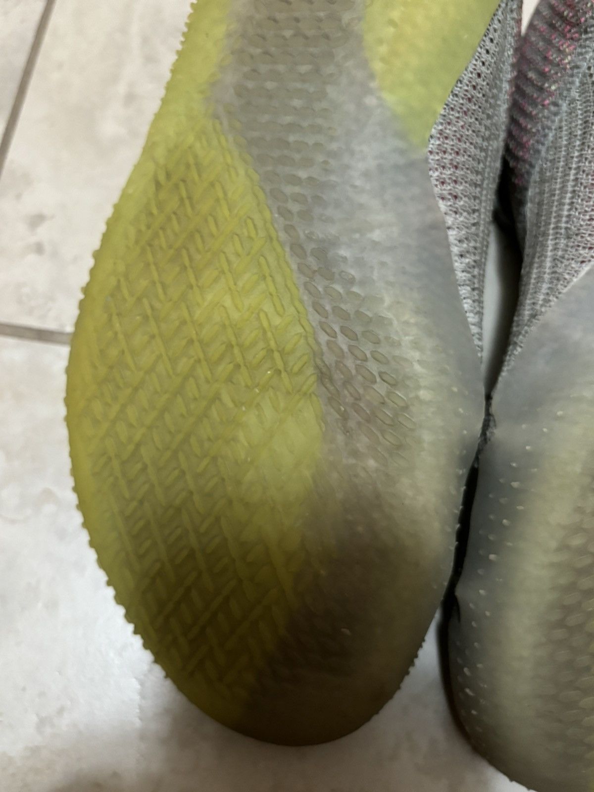 Nike Rare Nike Kobe NXT 360 Wolf Grey Multi-Color Green Size 9.5 Size US 9.5 / EU 42-43 - 11 Thumbnail