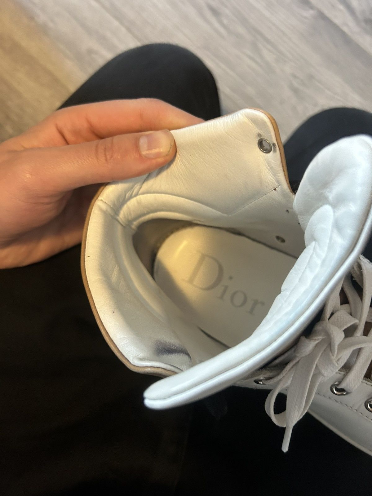 Dior Dior Homme High-Top Leather Sneakers in White and Tan Size US 8 / EU 41 - 11 Thumbnail