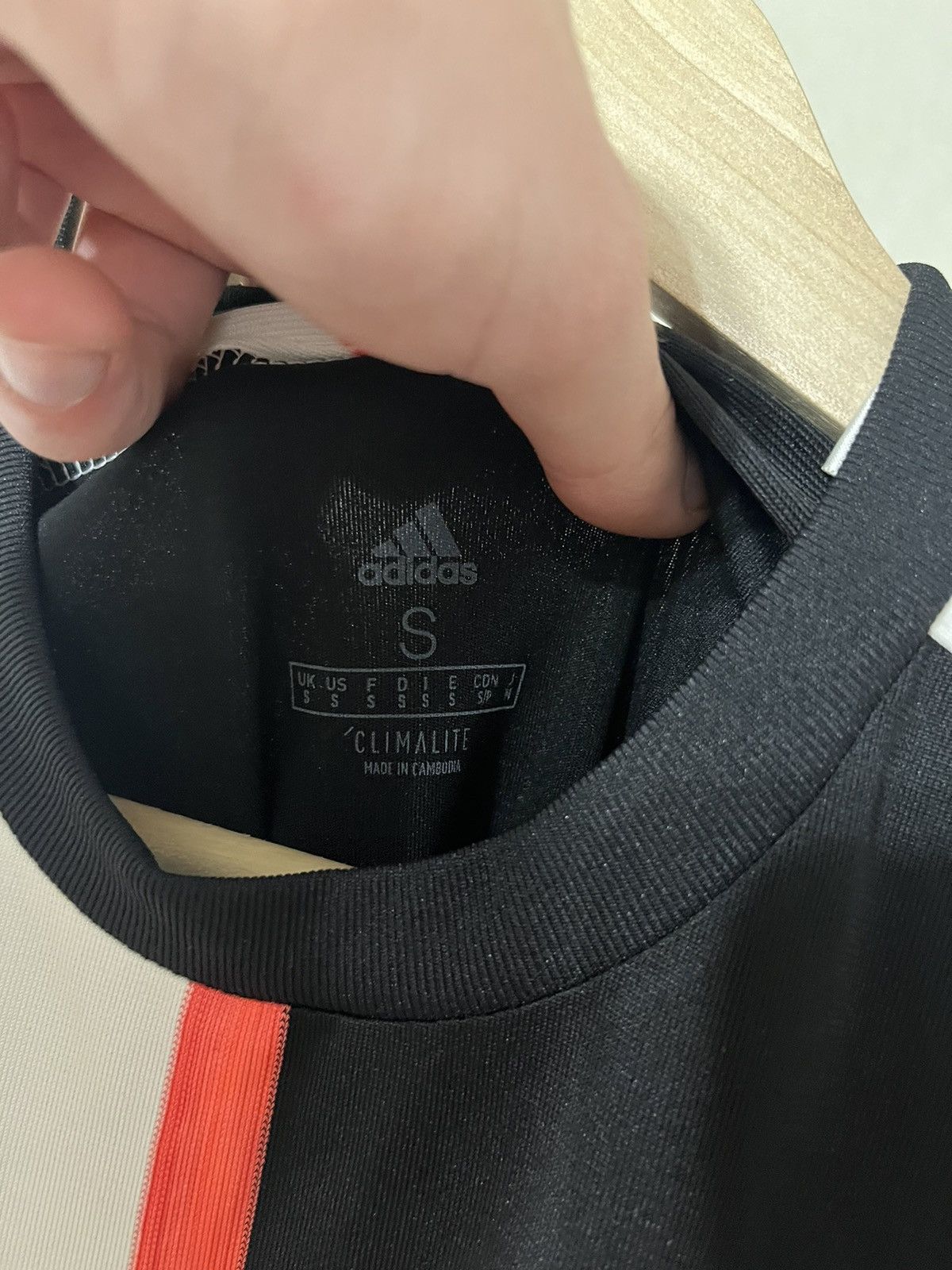 Other Adidas Juventus 18/19 Home Jersey Size US S / EU 44-46 / 1 - 10 Thumbnail