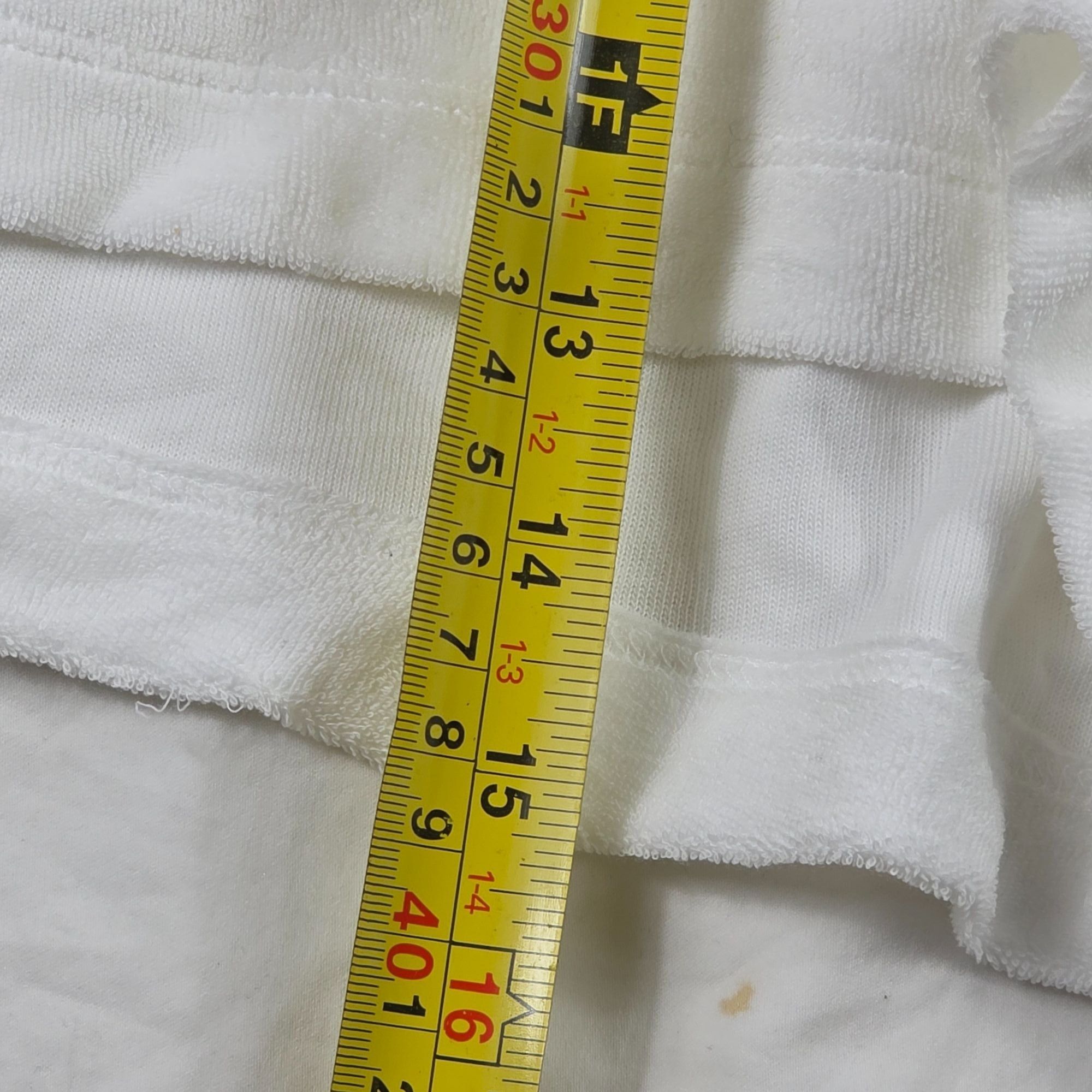TravisMathew Travis Mathew Back In The Sun Baby Womens Medium White Terry Size 32" / US 10 / IT 46 - 10 Thumbnail