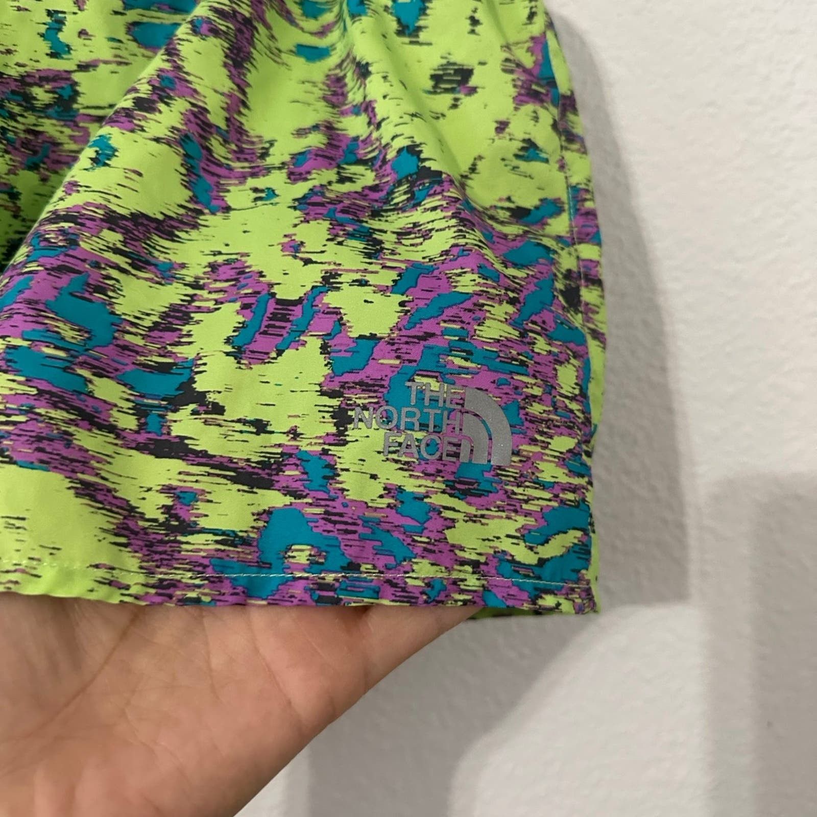 The North Face The North Face Womens large Performance Running Shorts Size 32" / US 10 / IT 46 - 2 Thumbnail