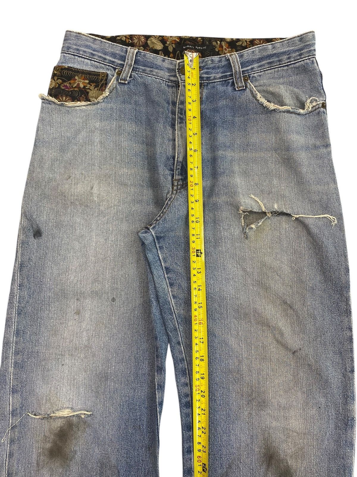 Japanese Brand Japanese Brand Faded Wash Style Ripped Jeans Size US 32 / EU 48 - 6 Thumbnail