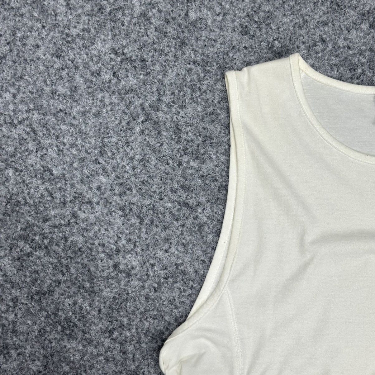 Nike VTG Man Nike Vest Small Logo Y2K 00s USA Hype Trend Staff Size US XL / EU 56 / 4 - 3 Thumbnail