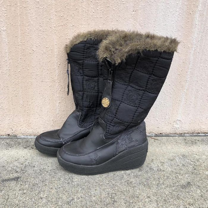 Juicy couture moon outlet boots