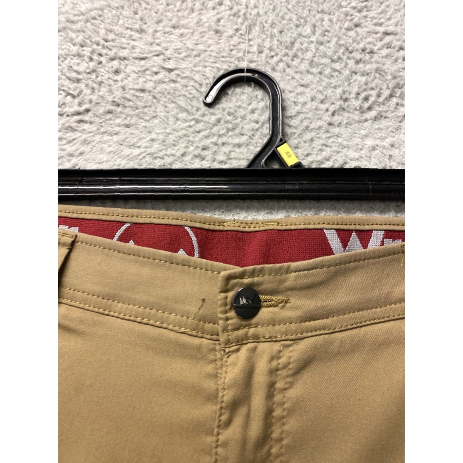 Wrangler Wrangler Straight Fit Stretch Cargo Pants Mens 36 Light Brown 32in Cargo Moisture Wicking Stretch Pants Size US 36 / EU 52 - 6 Thumbnail