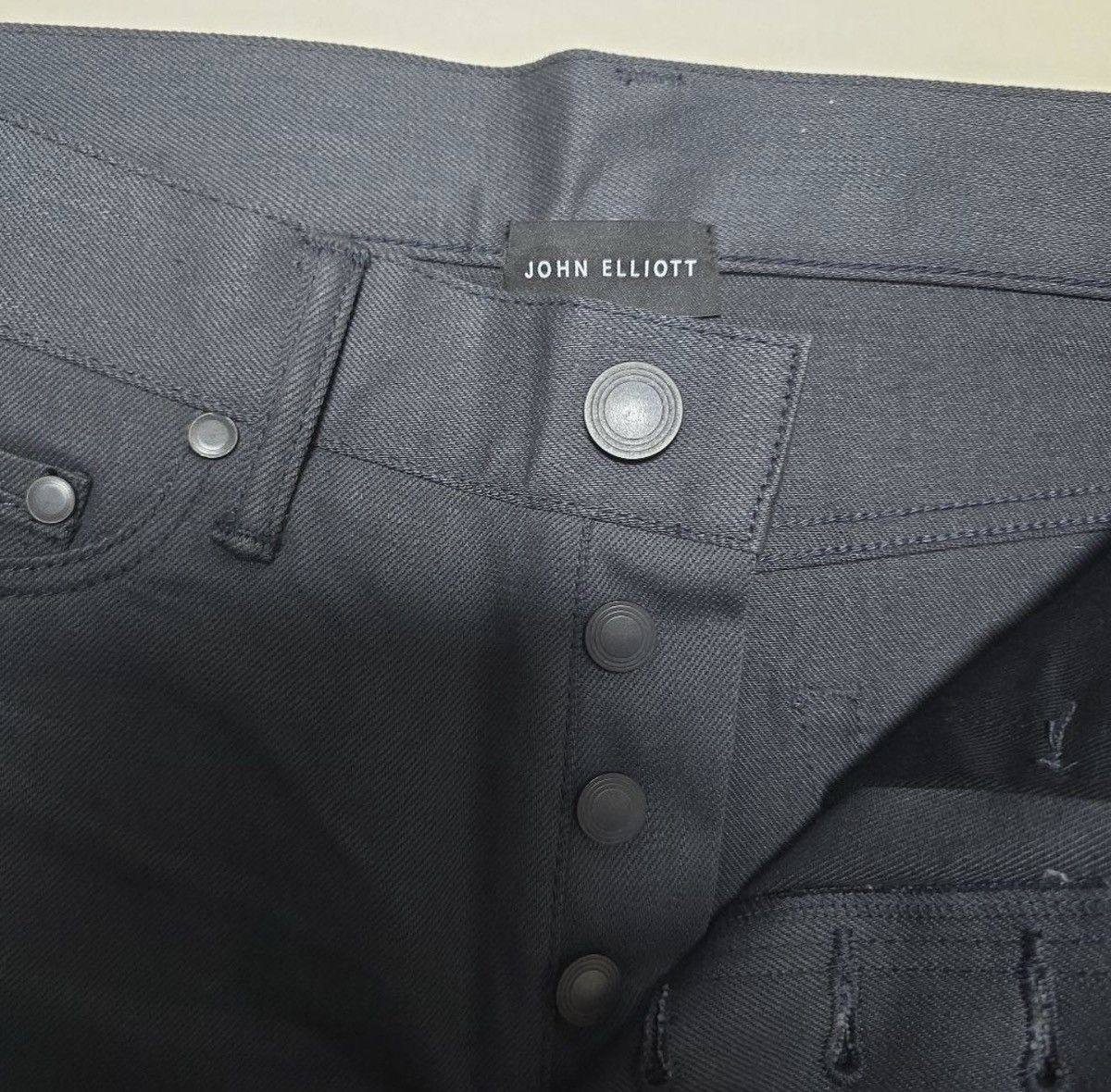 John Elliott JOHN ELLIOTT CAST 2 RAW DENIM GRAPHITE 29 Size US 29 - 2 Thumbnail