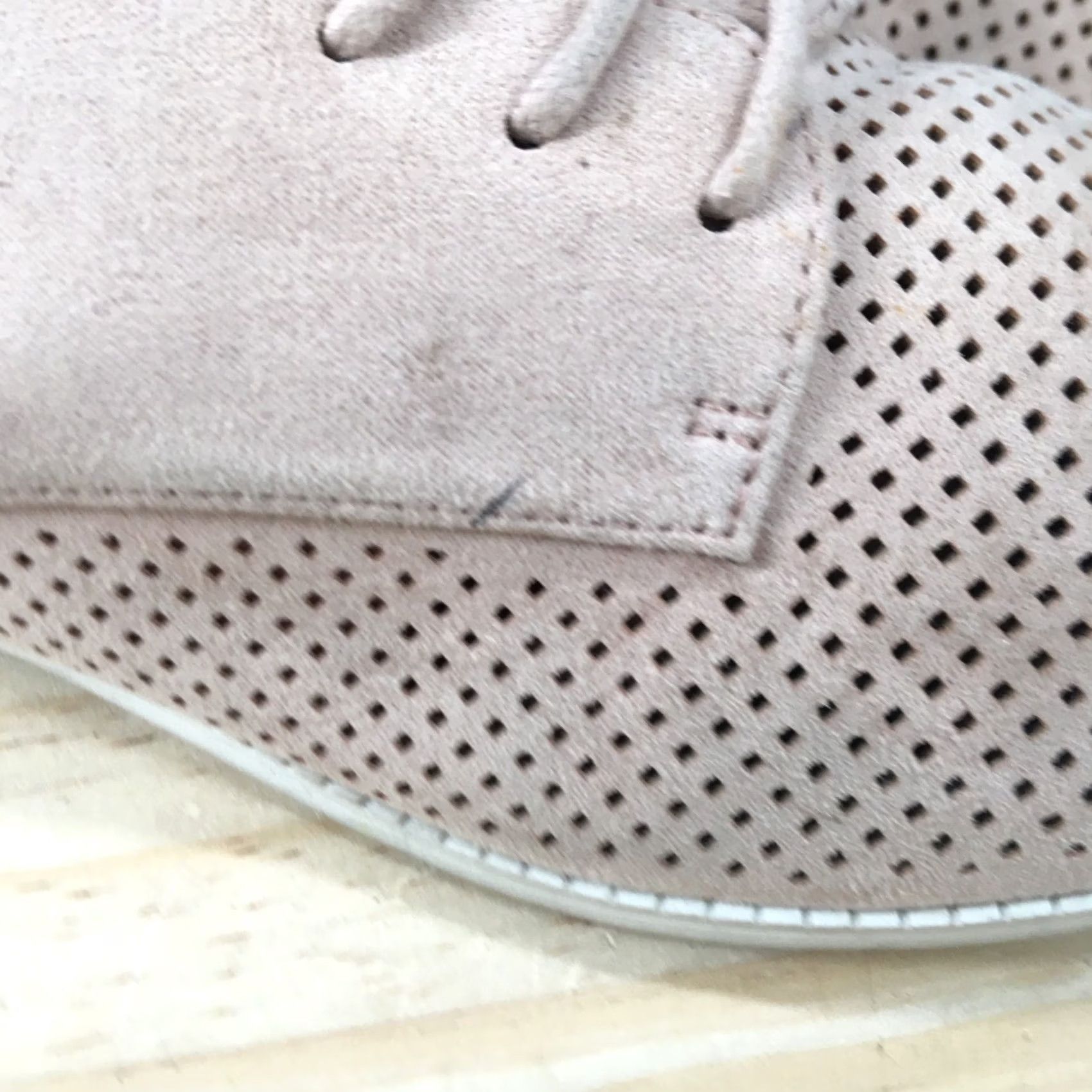 Vintage Kelly & Katie Malindi Oxford Pink Low Top Flat Womens 7 Casual Lace Up Suede Perforated Shoes I think this is the best given constraints Size M / US 6-8 / IT 42-44 - 5 Thumbnail