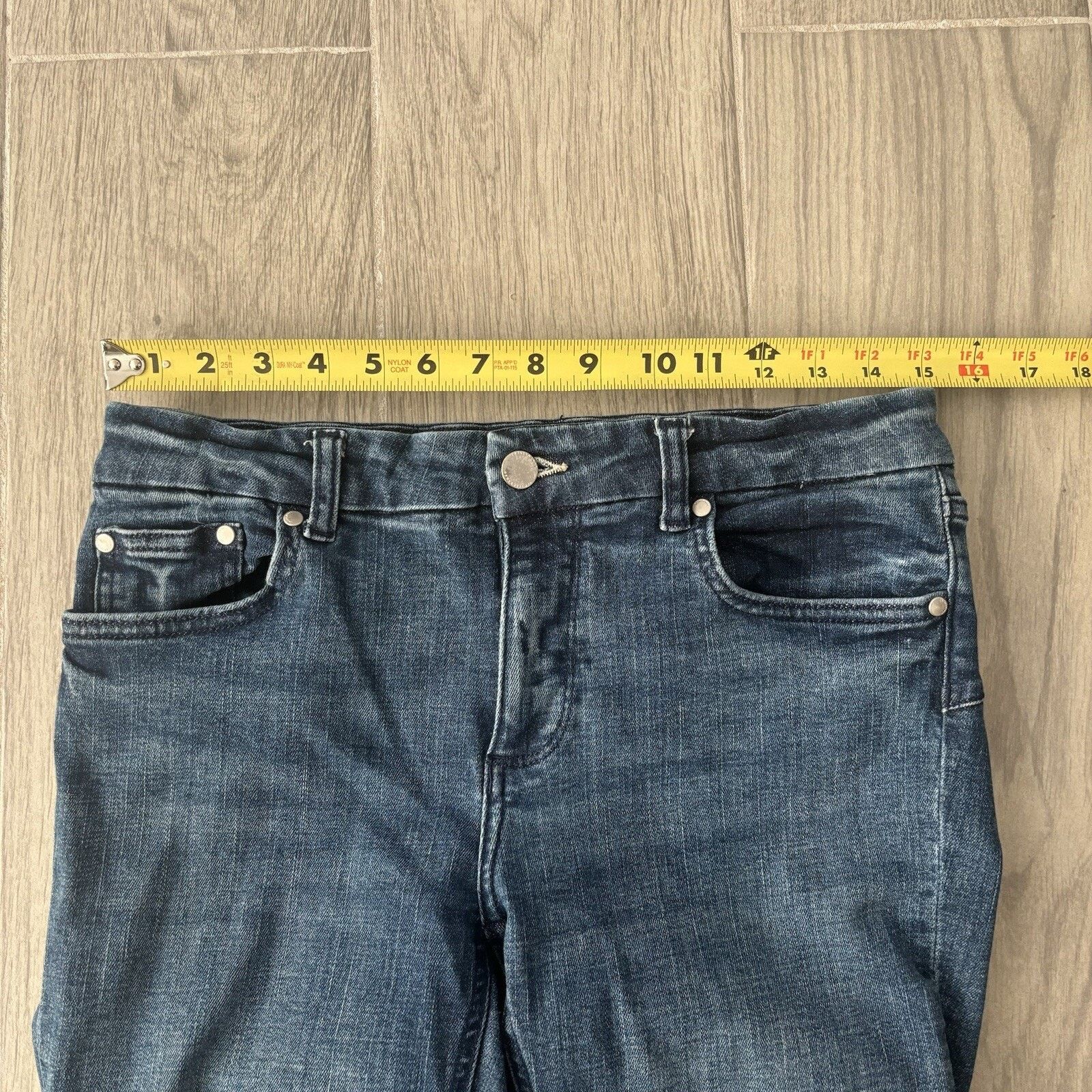 Zara Zara Women’s Sz. 8 Mid Rise Slim Fit Medium Wash Jeans Size 30" / US 8 / IT 44 - 9 Thumbnail