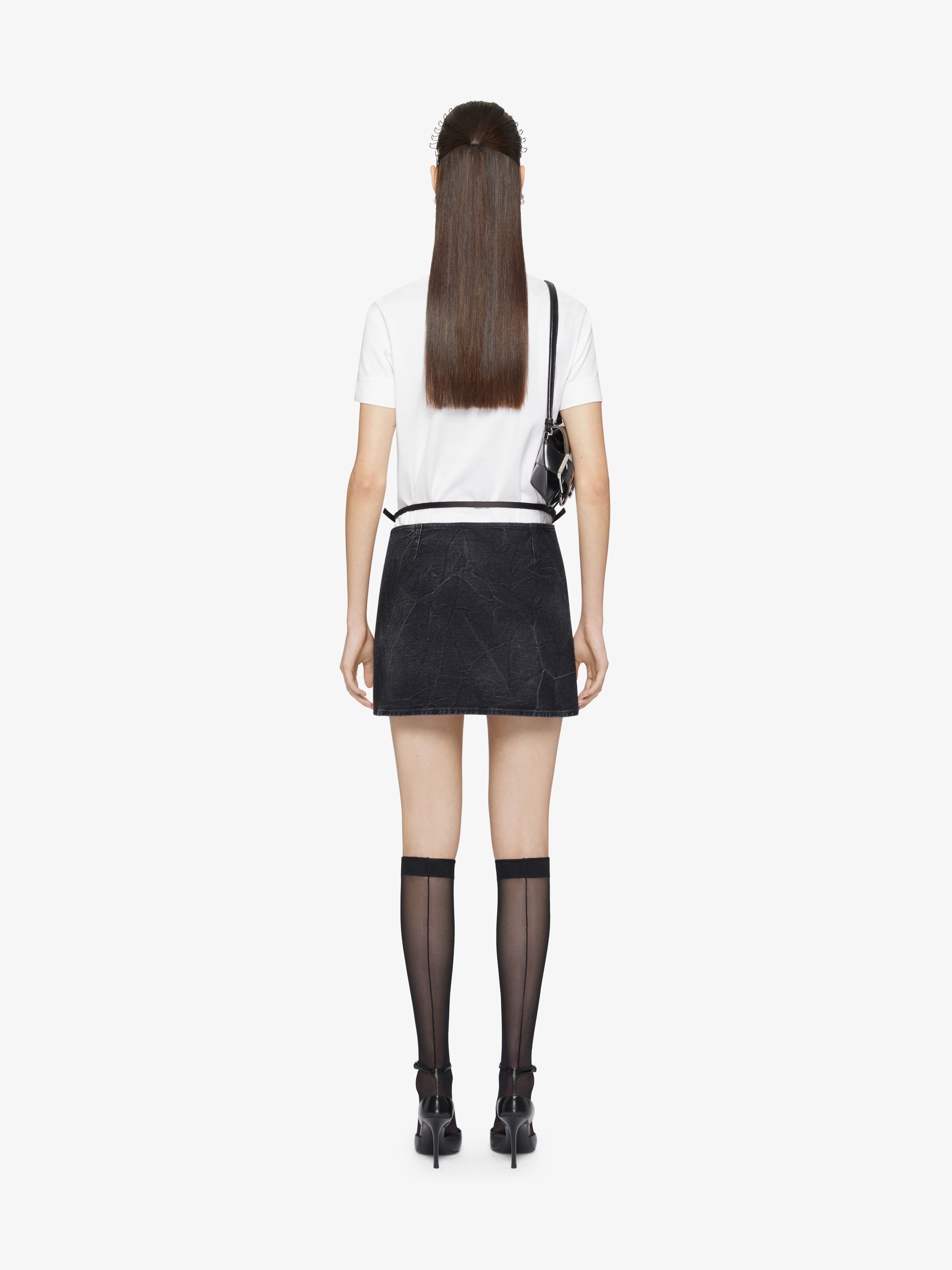 Givenchy o1srvl11e0325 Slim Fit T-Shirt in White Size XL / US 12-14 / IT 48-50 - 4 Thumbnail