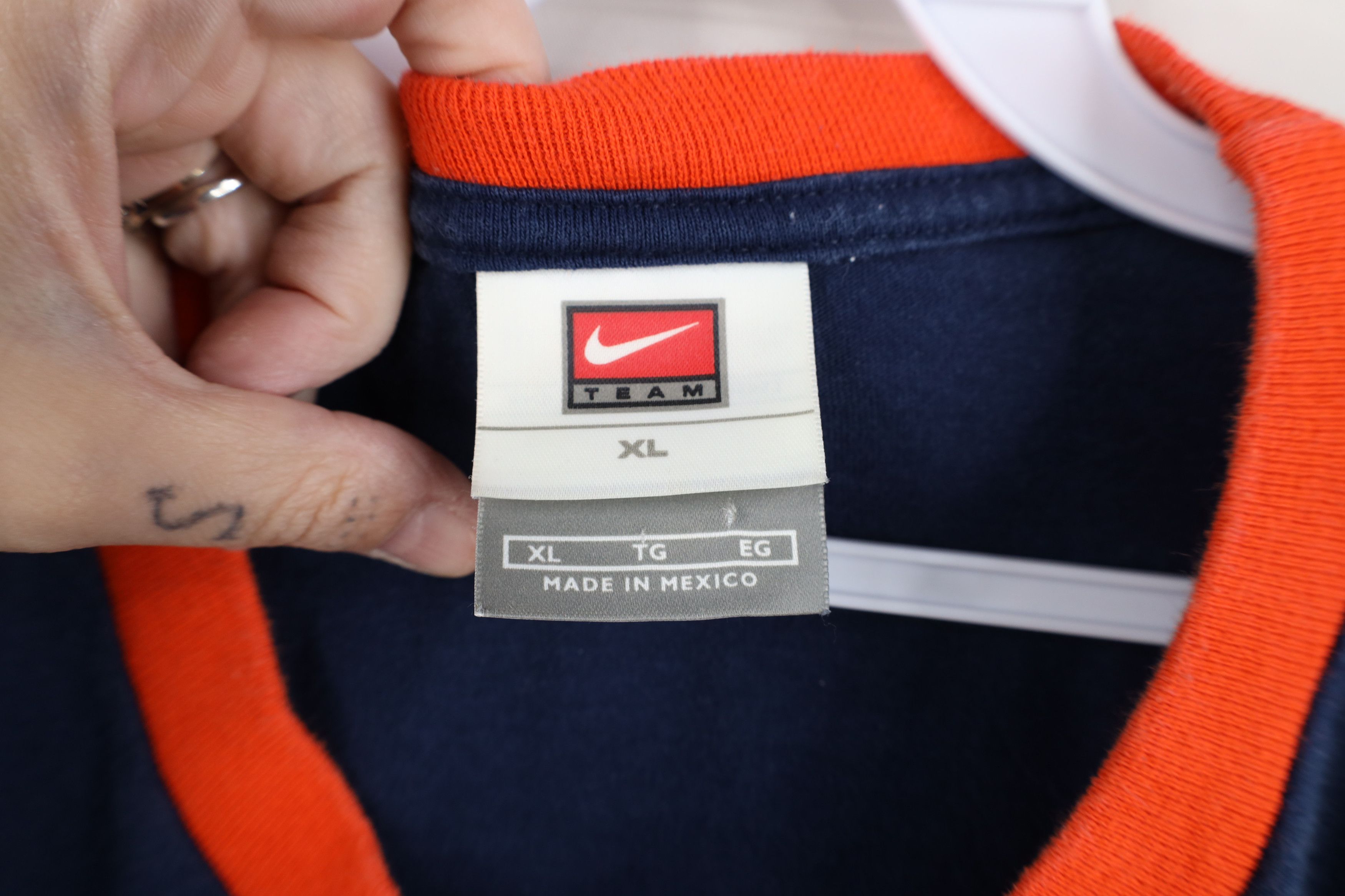 Nike Vintage Nike Mini Swoosh Detroit Tigers Ringer T-Shirt Blue Size US XL / EU 56 / 4 - 9 Thumbnail