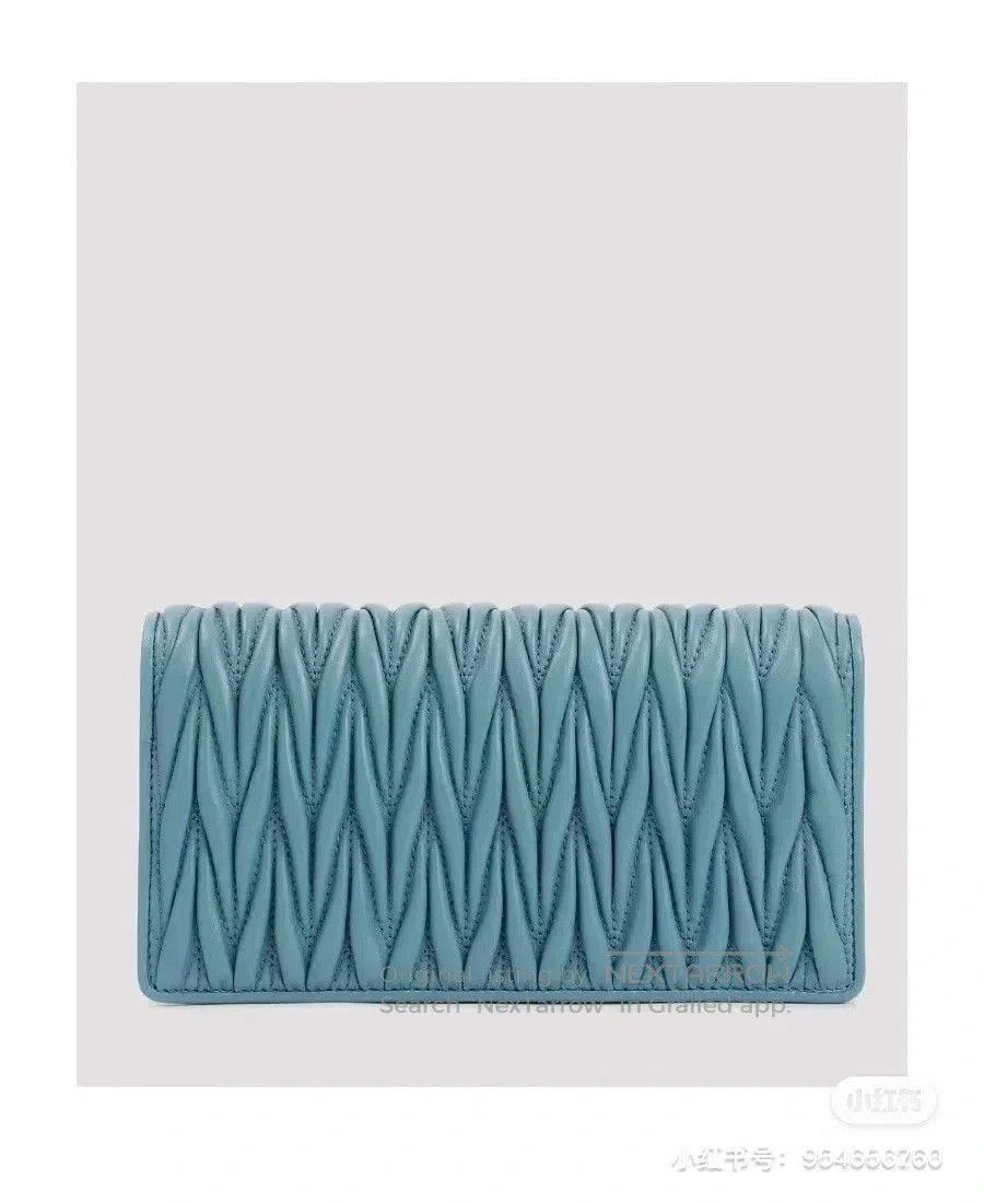 Miu Miu MiuMiu Blue Pleated Flap Chain WOC. Size ONE SIZE - 9 Thumbnail