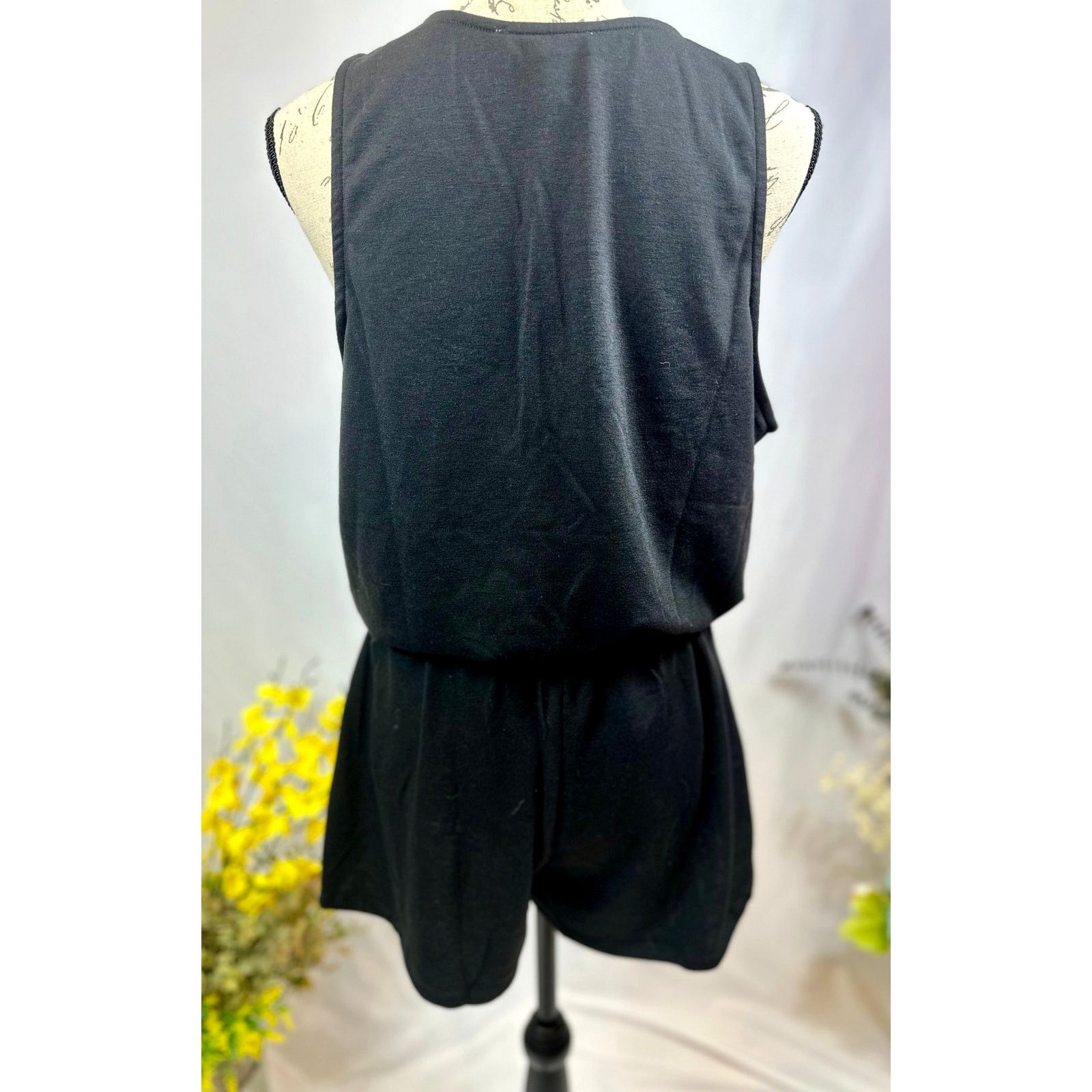 Other LBLC the Label Lauren Romper Drawstring Waist Pockts Black L Size 30" / US 8 / IT 44 - 17 Thumbnail