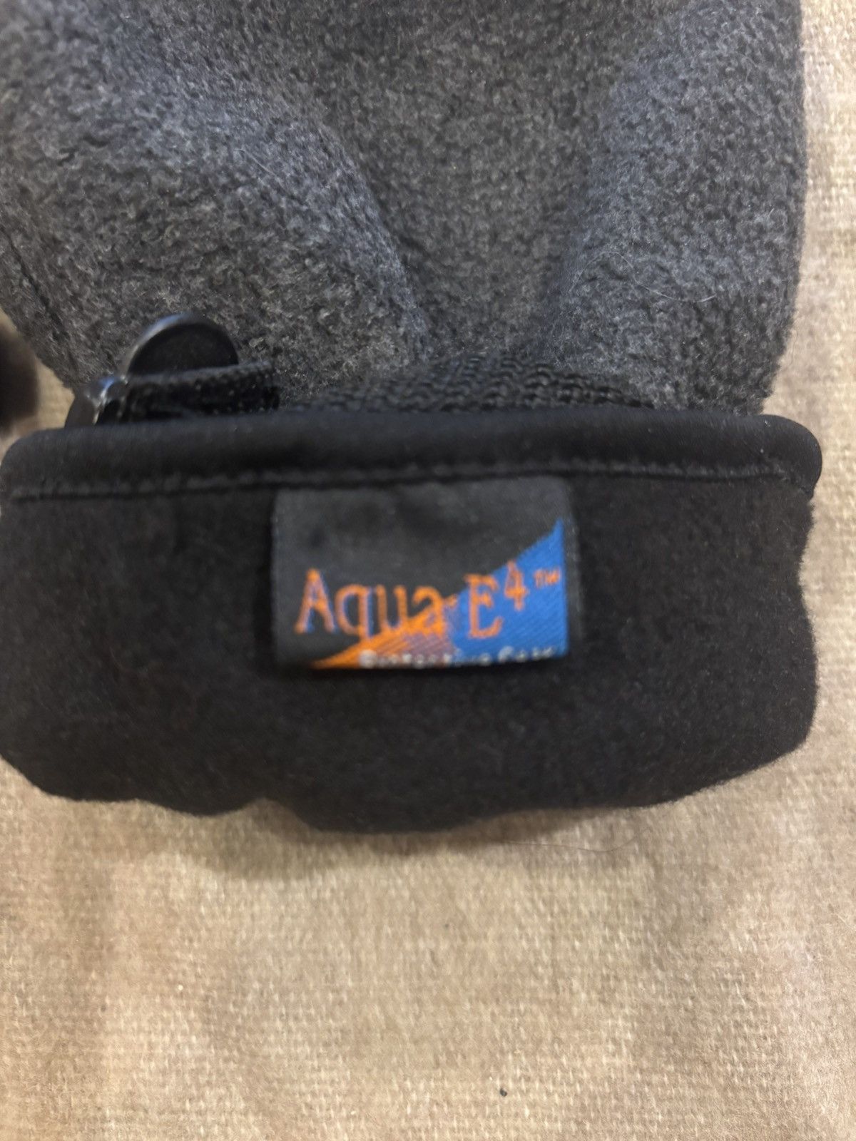 Other Aqua E4 gloves.mm-88 Size ONE SIZE - 5 Thumbnail