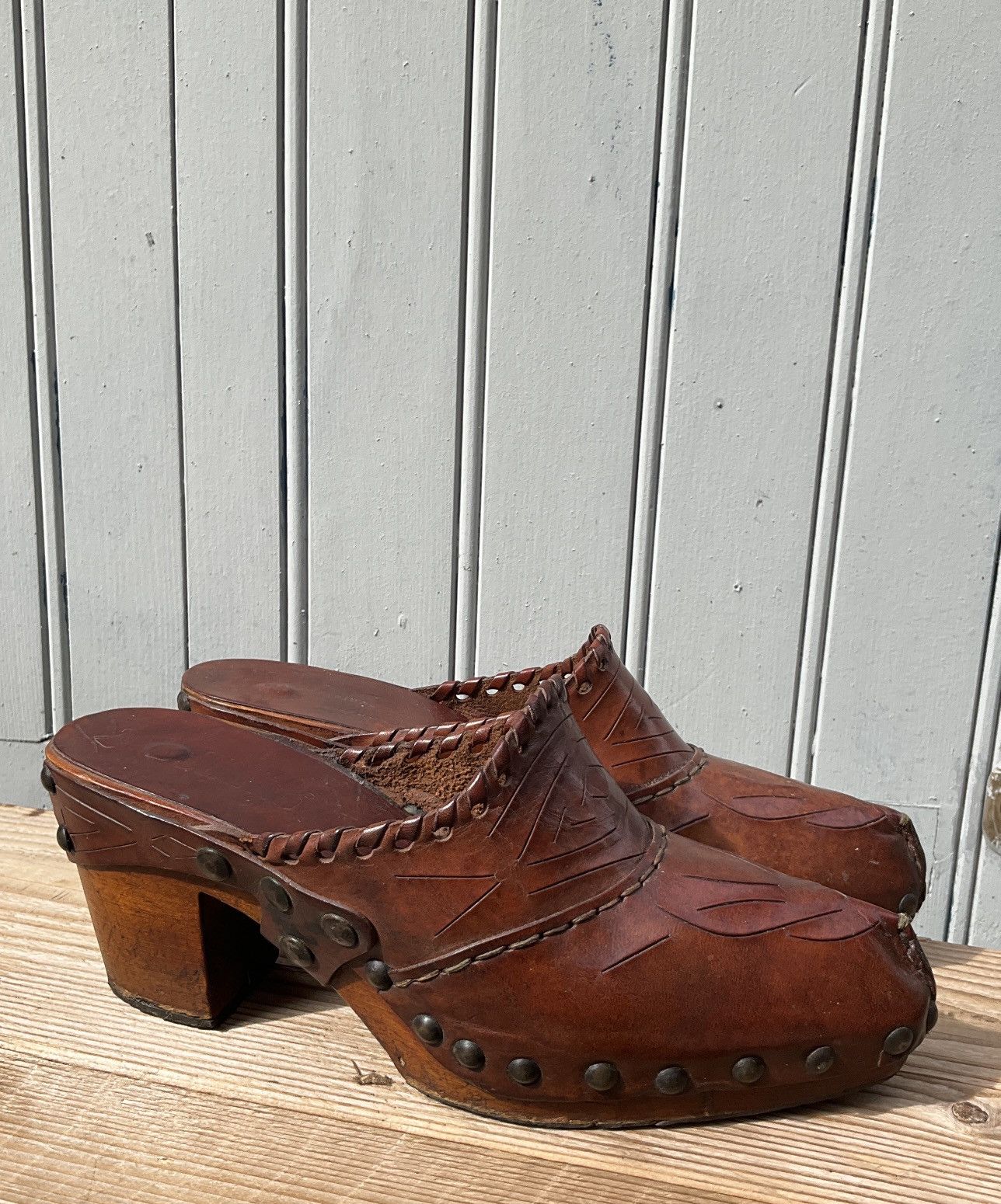 Vintage Vintage 60's clogs in leather and wood Size US 10 / IT 40 - 4 Thumbnail