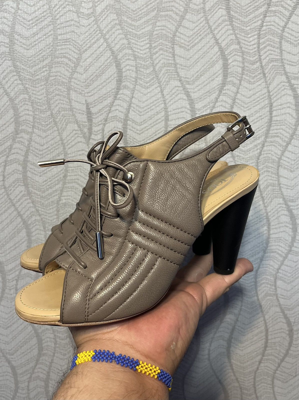 Tod's Tod’s Quilted Pattern Leather Slingback Heels Made in Italy Size US 7 / IT 37 - 2 Thumbnail